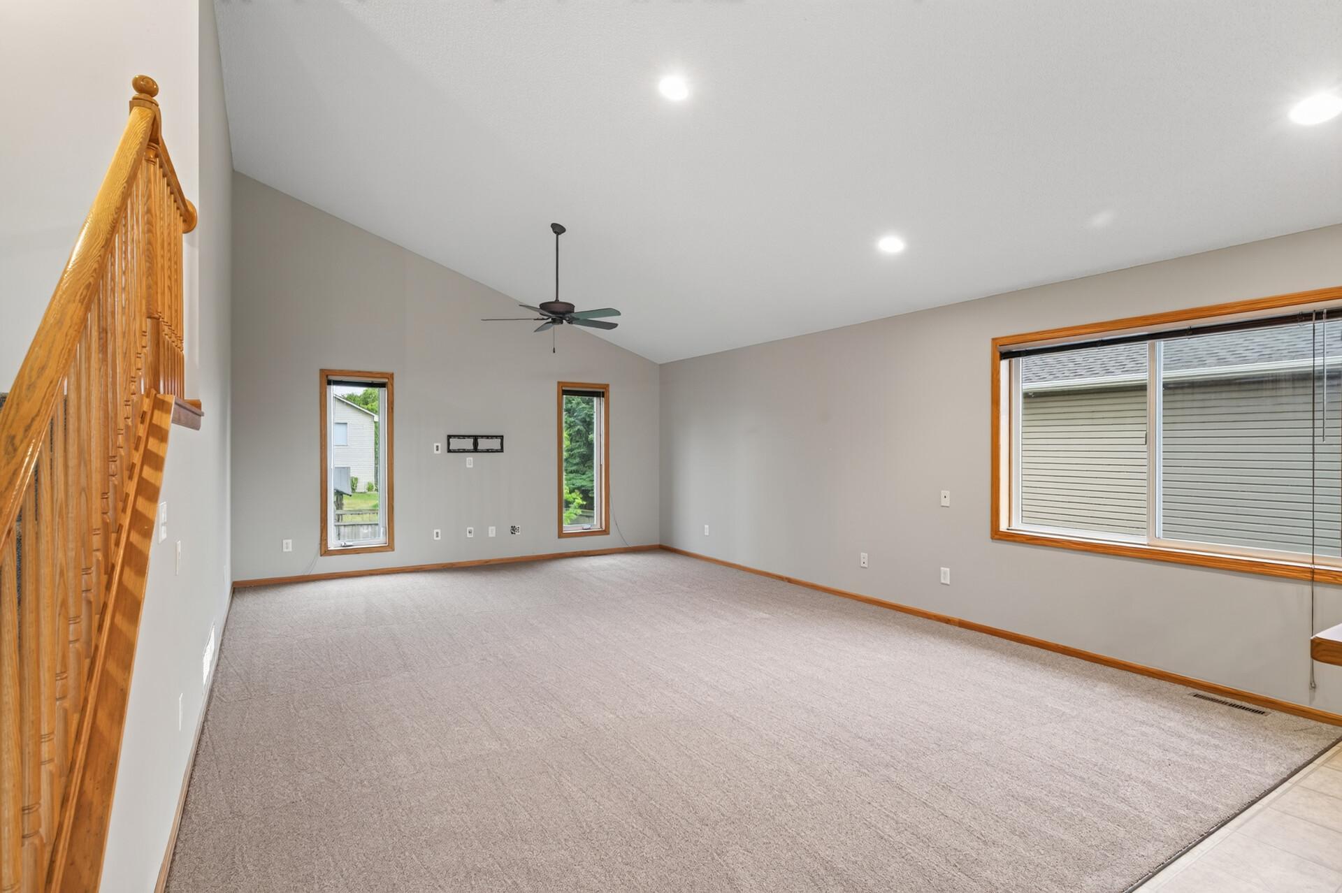 View of Residential at 3311 Bluebell Avenue, Brooklyn Park MN 55443, Brooklyn Park (8 of 33) - Mike Wilen | Minnesota Team Real Estate