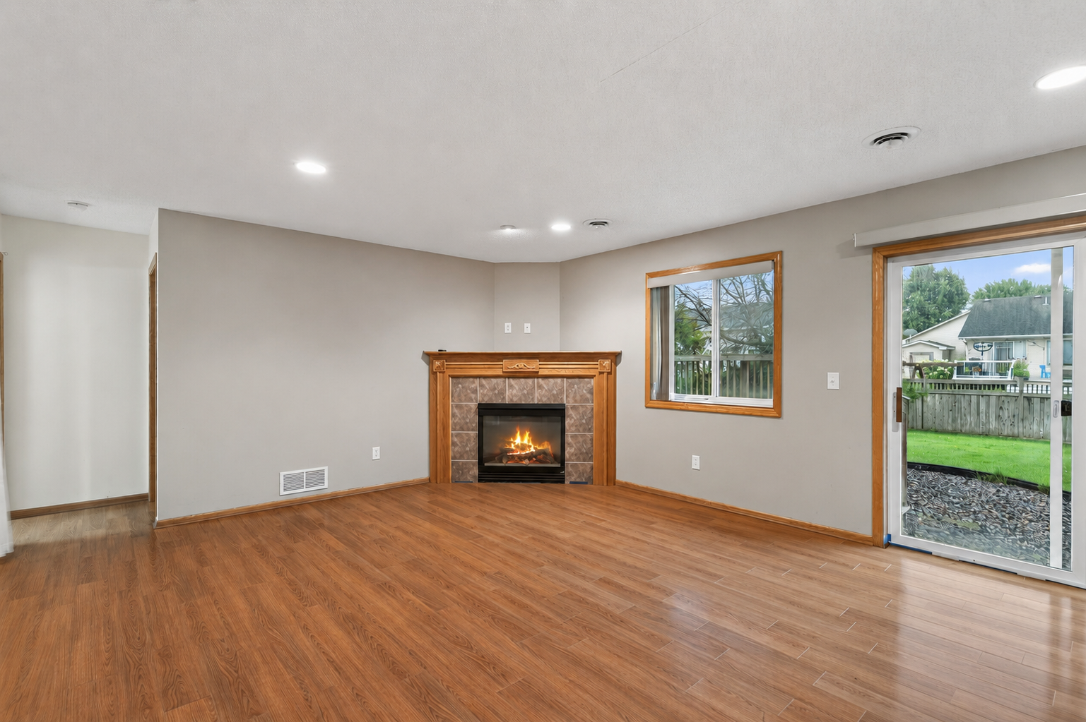 View of Residential at 3311 Bluebell Avenue, Brooklyn Park MN 55443, Brooklyn Park (10 of 33) - Mike Wilen | Minnesota Team Real Estate