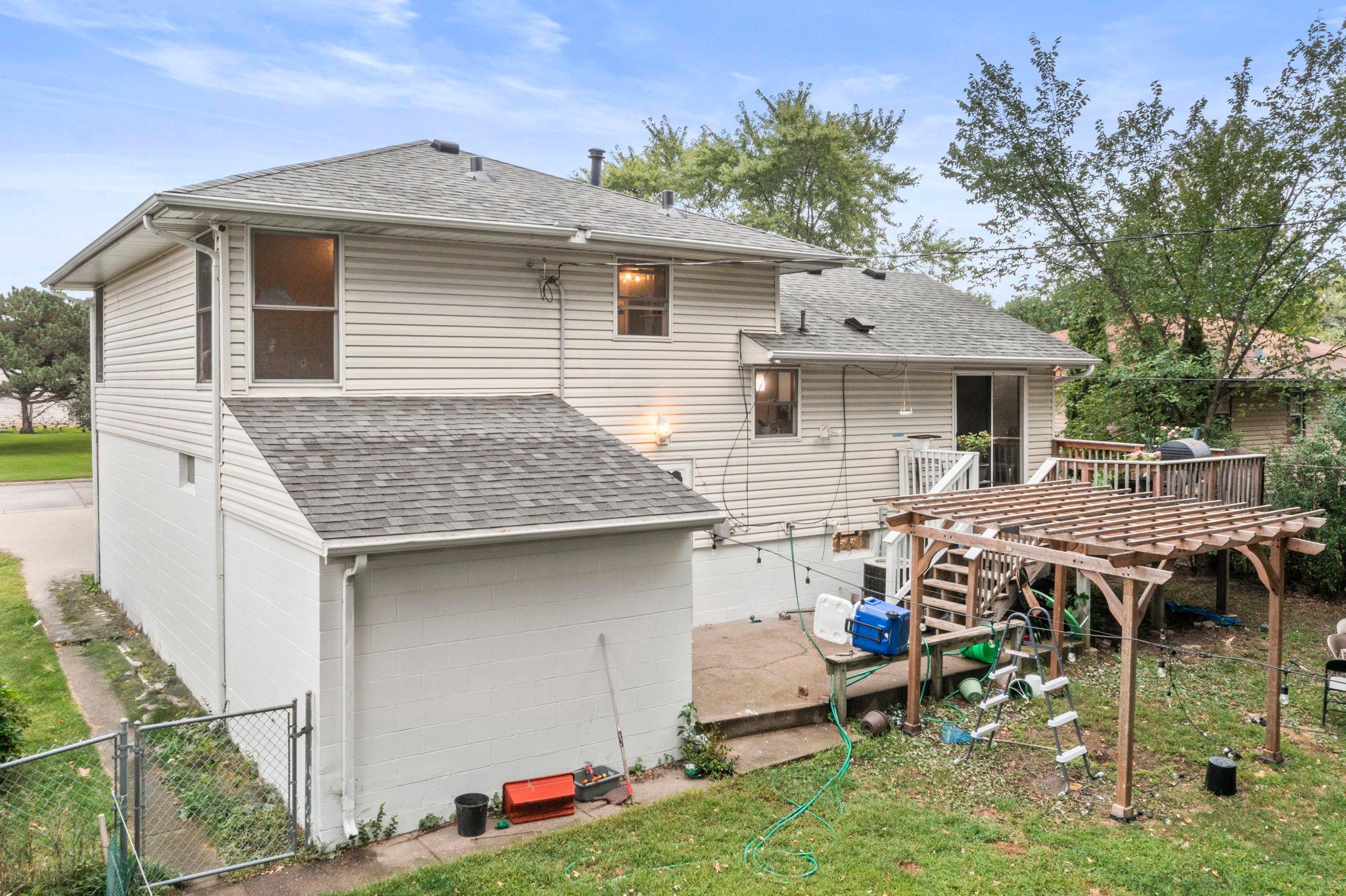 View of Residential at 5872 Jefferson Street, Fridley MN 55432, Fridley (40 of 55) - Mike Wilen | Minnesota Team Real Estate