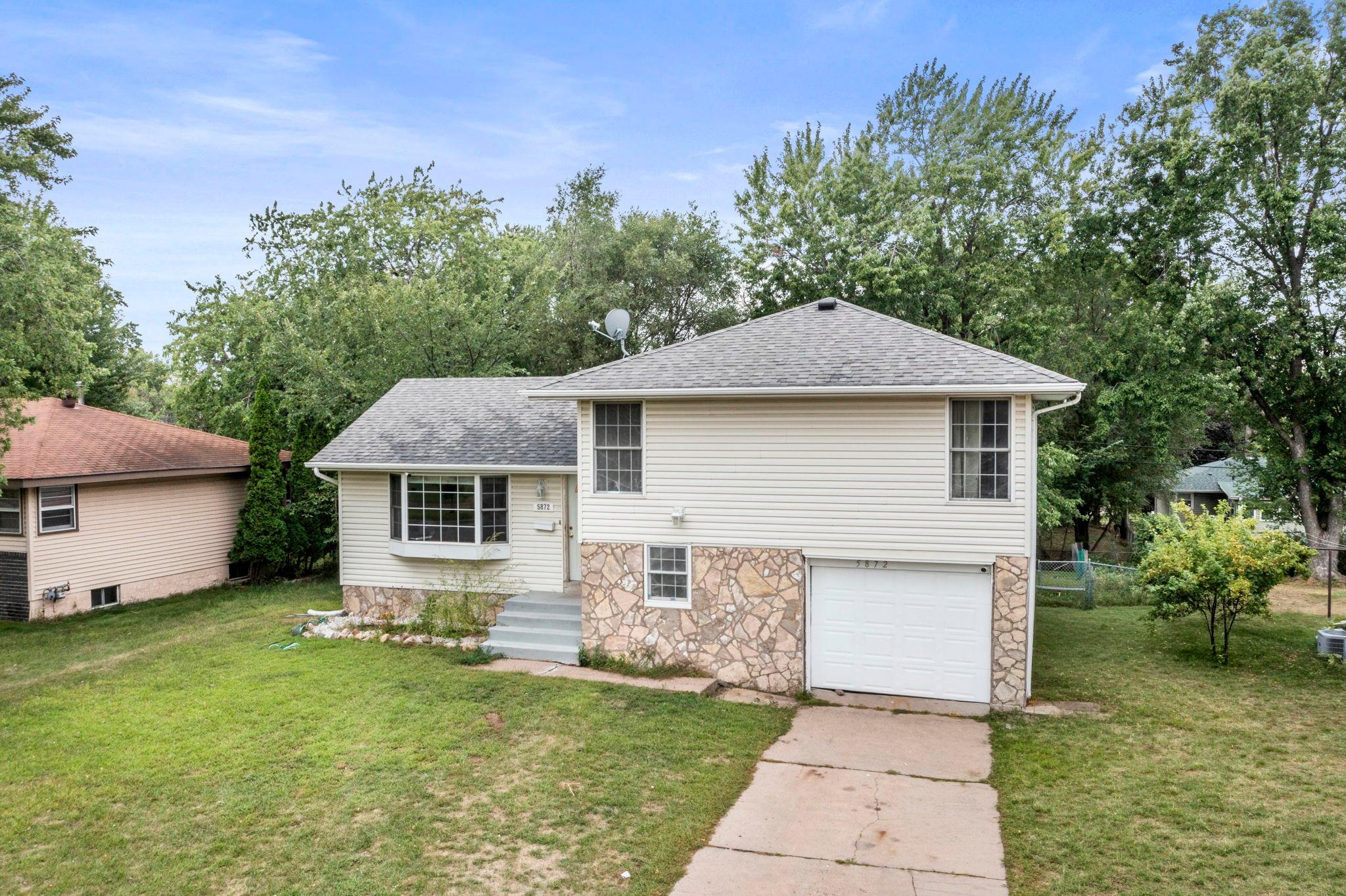 View of Residential at 5872 Jefferson Street, Fridley MN 55432, Fridley (11 of 55) - Mike Wilen | Minnesota Team Real Estate