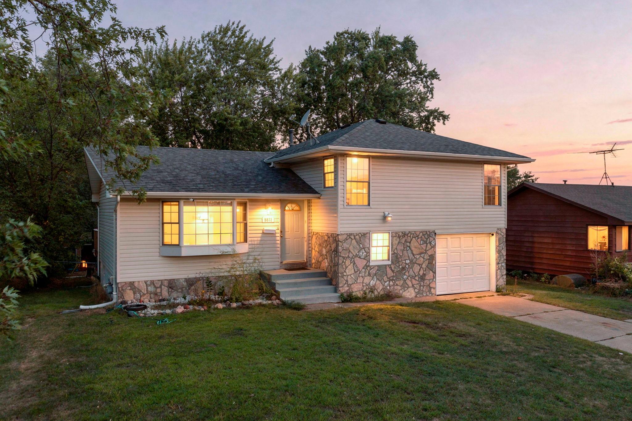View of Single Family at 5872 Jefferson Street, Fridley - Mike Wilen | Minnesota Team Real Estate