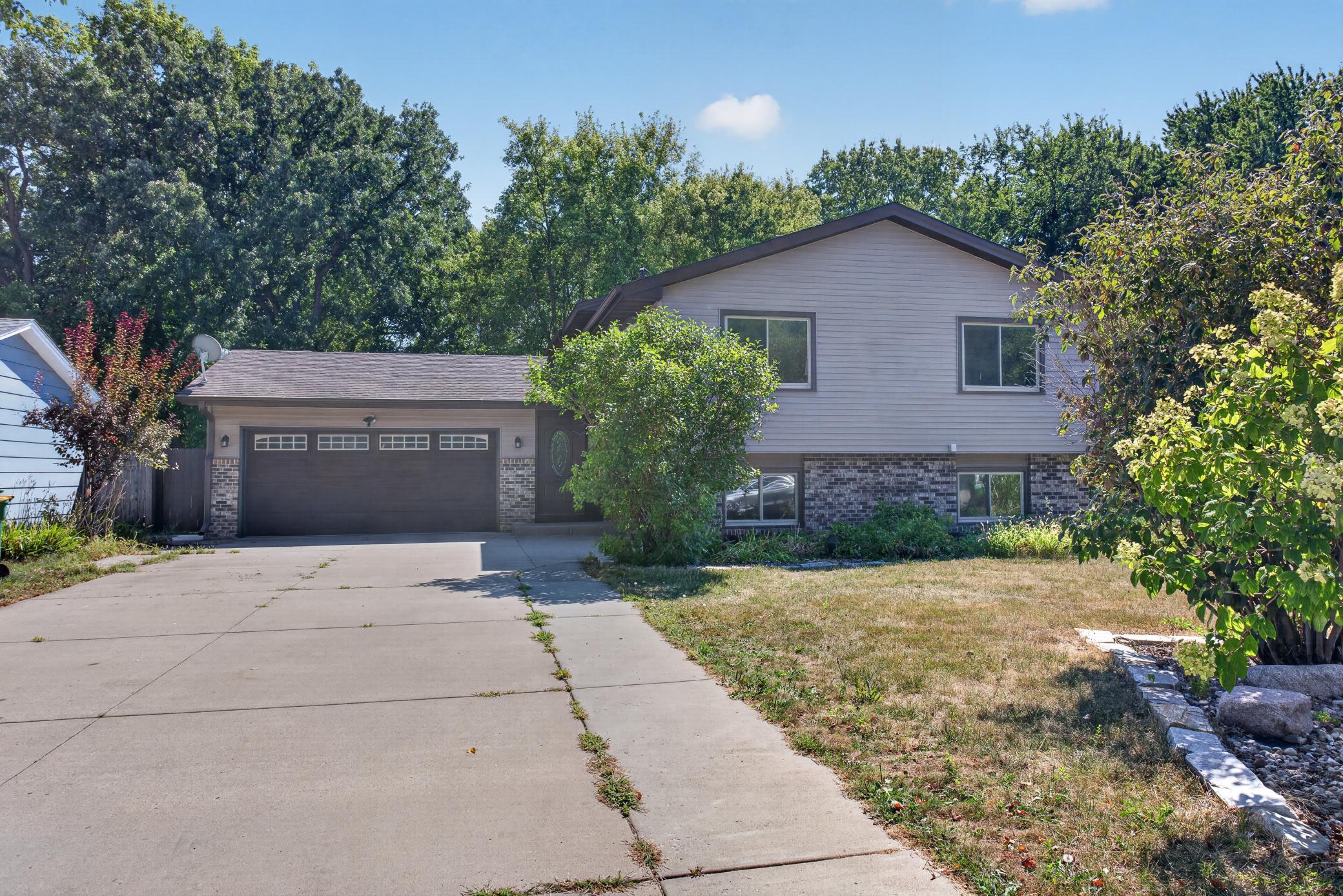 View of Residential at 2133 76th Court, Brooklyn Park MN 55444, Brooklyn Park (34 of 40) - Mike Wilen | Minnesota Team Real Estate