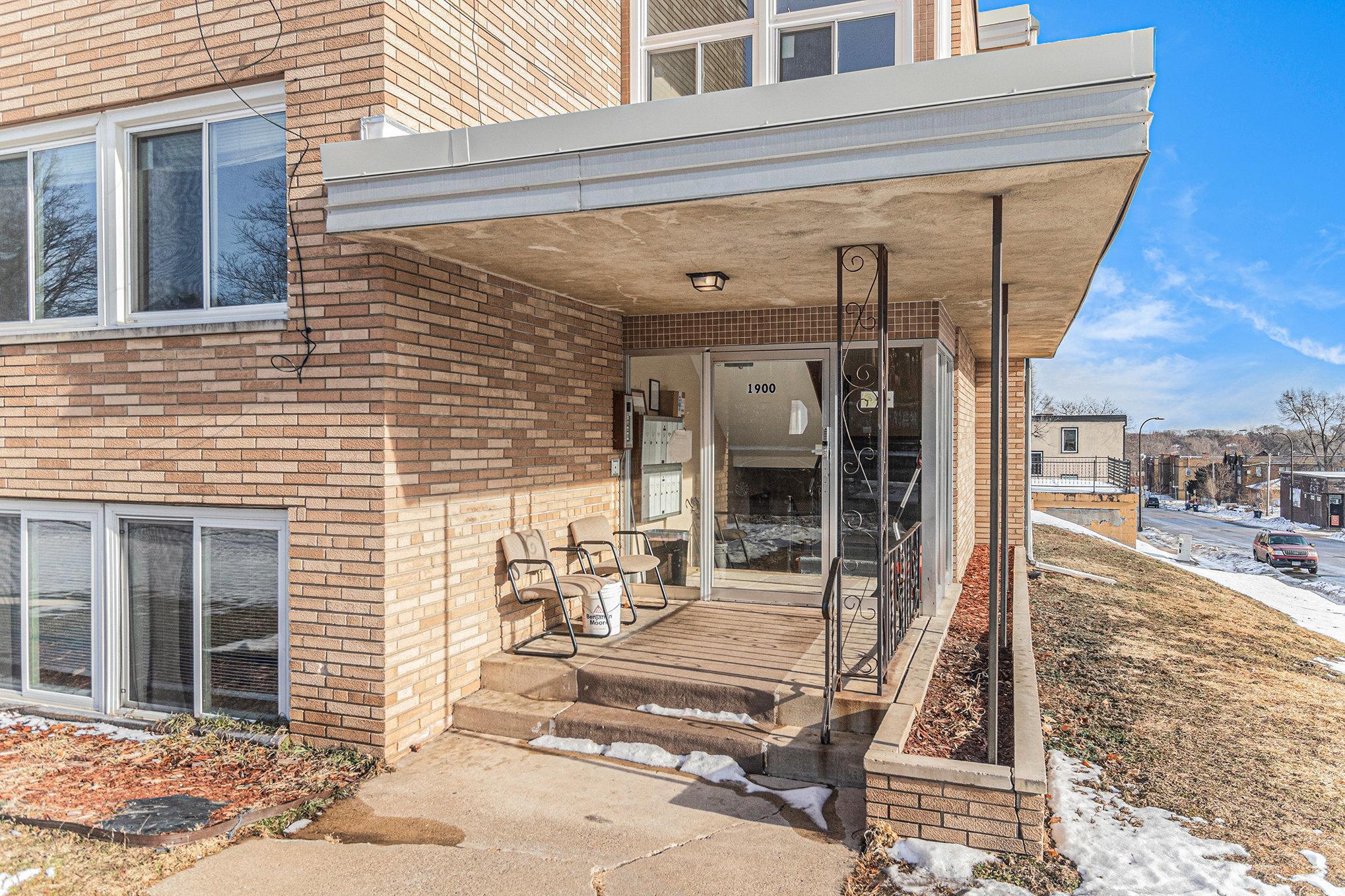 View of Commercial Sale at 1900 Vincent Avenue, Minneapolis MN 55411, Minneapolis (2 of 29) - Mike Wilen | Minnesota Team Real Estate