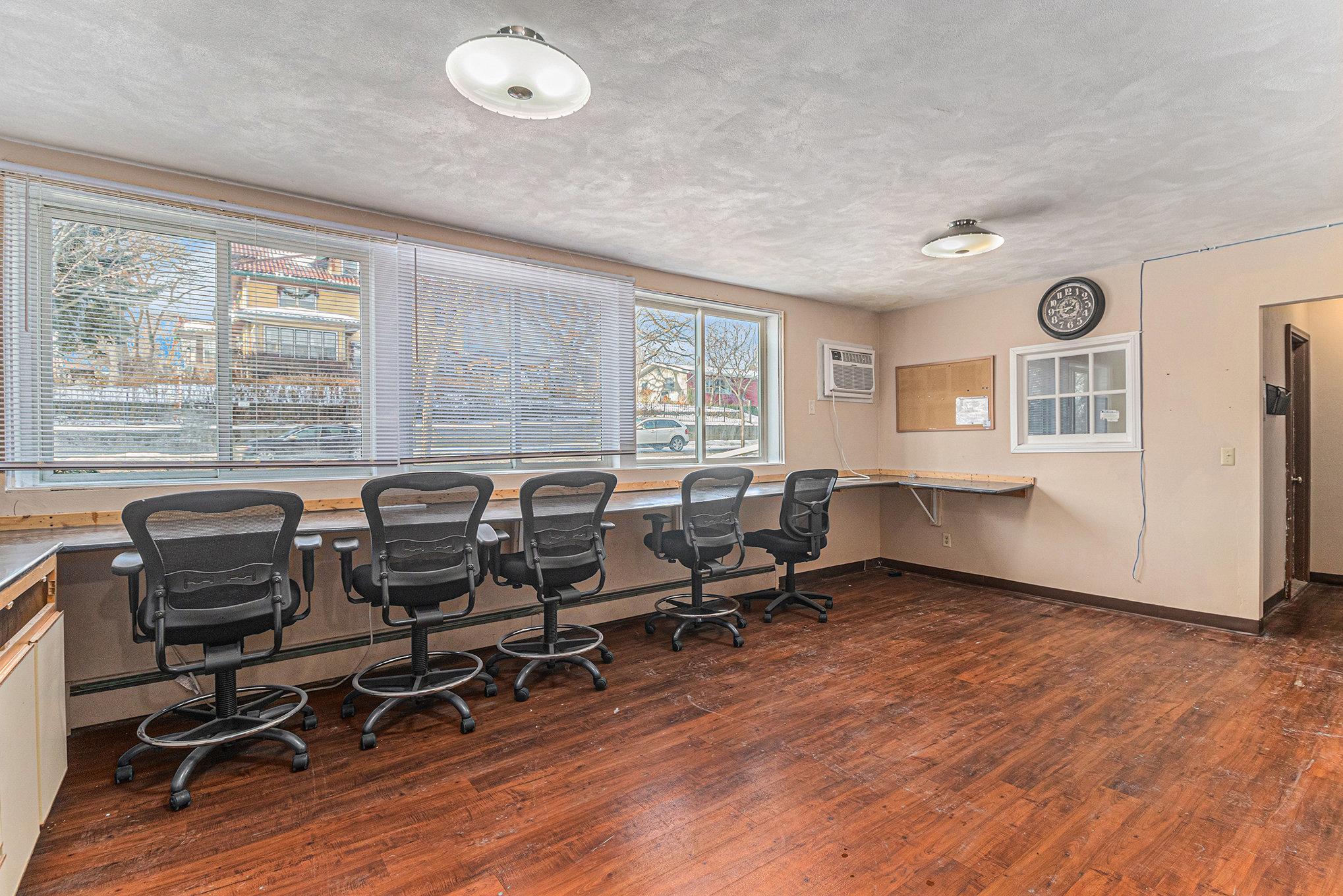 View of Commercial Sale at 1900 Vincent Avenue, Minneapolis MN 55411, Minneapolis (20 of 29) - Mike Wilen | Minnesota Team Real Estate