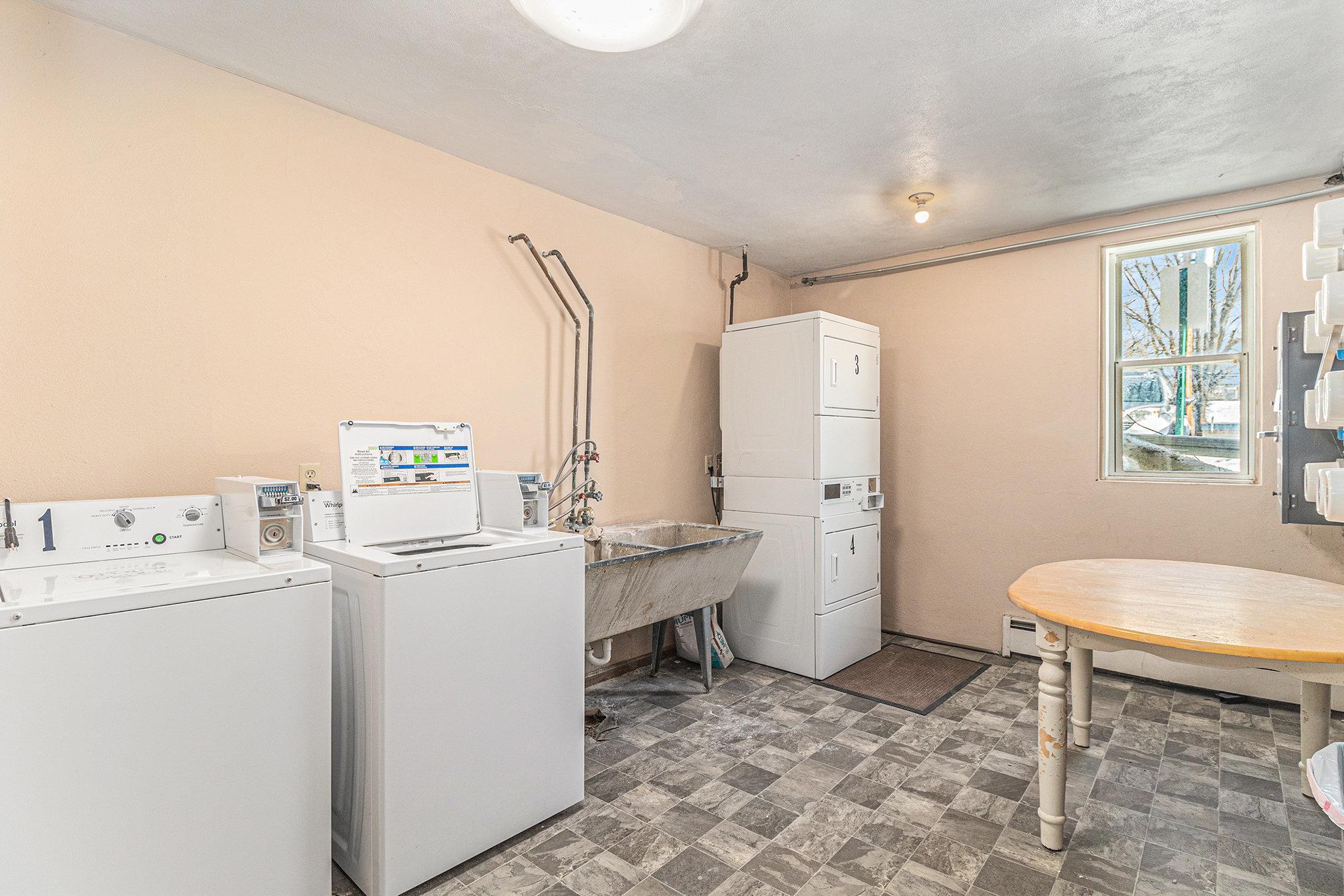 View of Commercial Sale at 1900 Vincent Avenue, Minneapolis MN 55411, Minneapolis (24 of 29) - Mike Wilen | Minnesota Team Real Estate