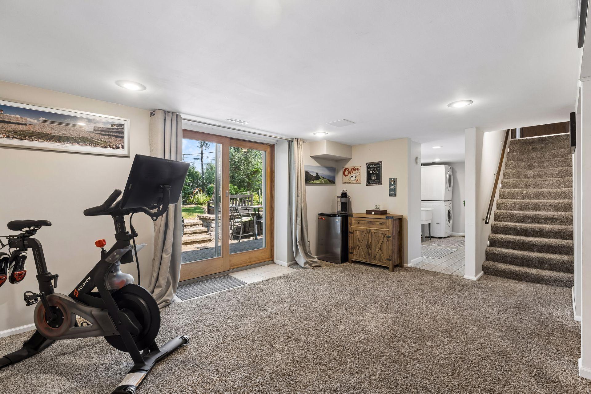 View of Residential at 6810 24th Street, Saint Louis Park MN 55426, Saint Louis Park (20 of 28) - Mike Wilen | Minnesota Team Real Estate