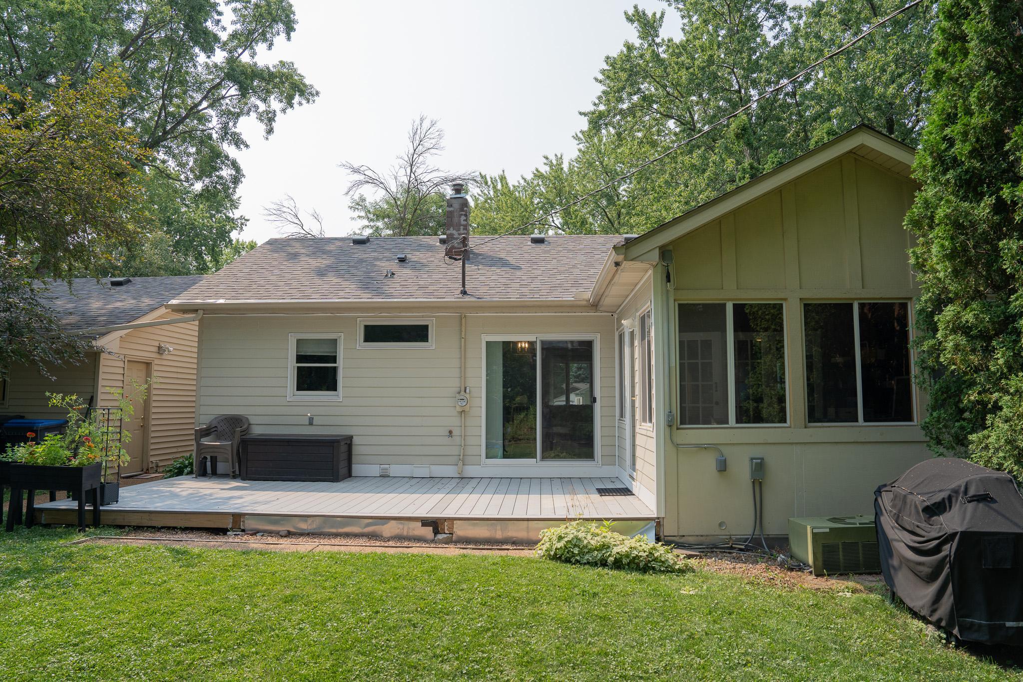 View of Residential at 2027 Northwood Drive, North Saint Paul MN 55109, North Saint Paul (48 of 49) - Mike Wilen | Minnesota Team Real Estate