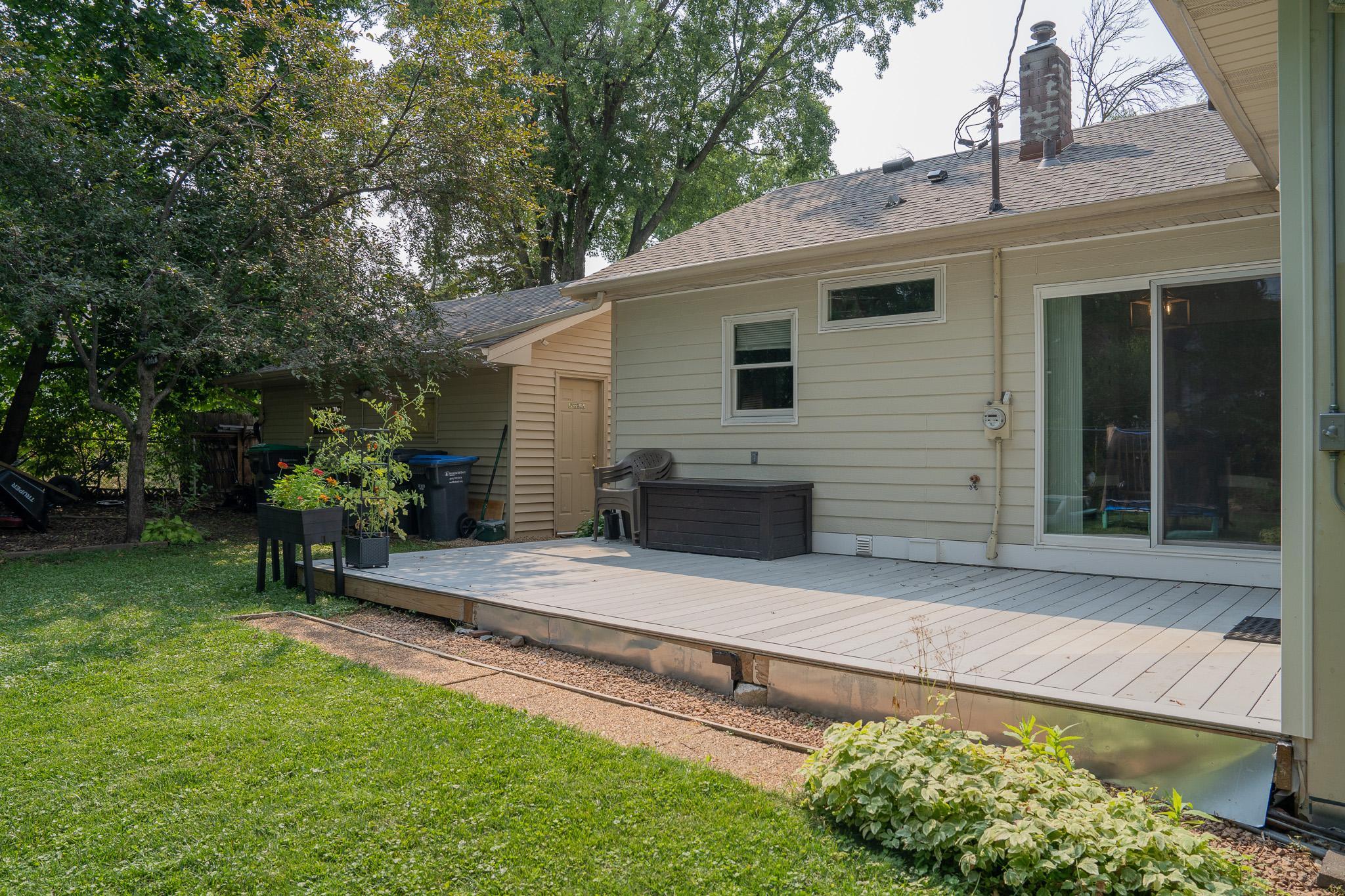 View of Residential at 2027 Northwood Drive, North Saint Paul MN 55109, North Saint Paul (47 of 49) - Mike Wilen | Minnesota Team Real Estate