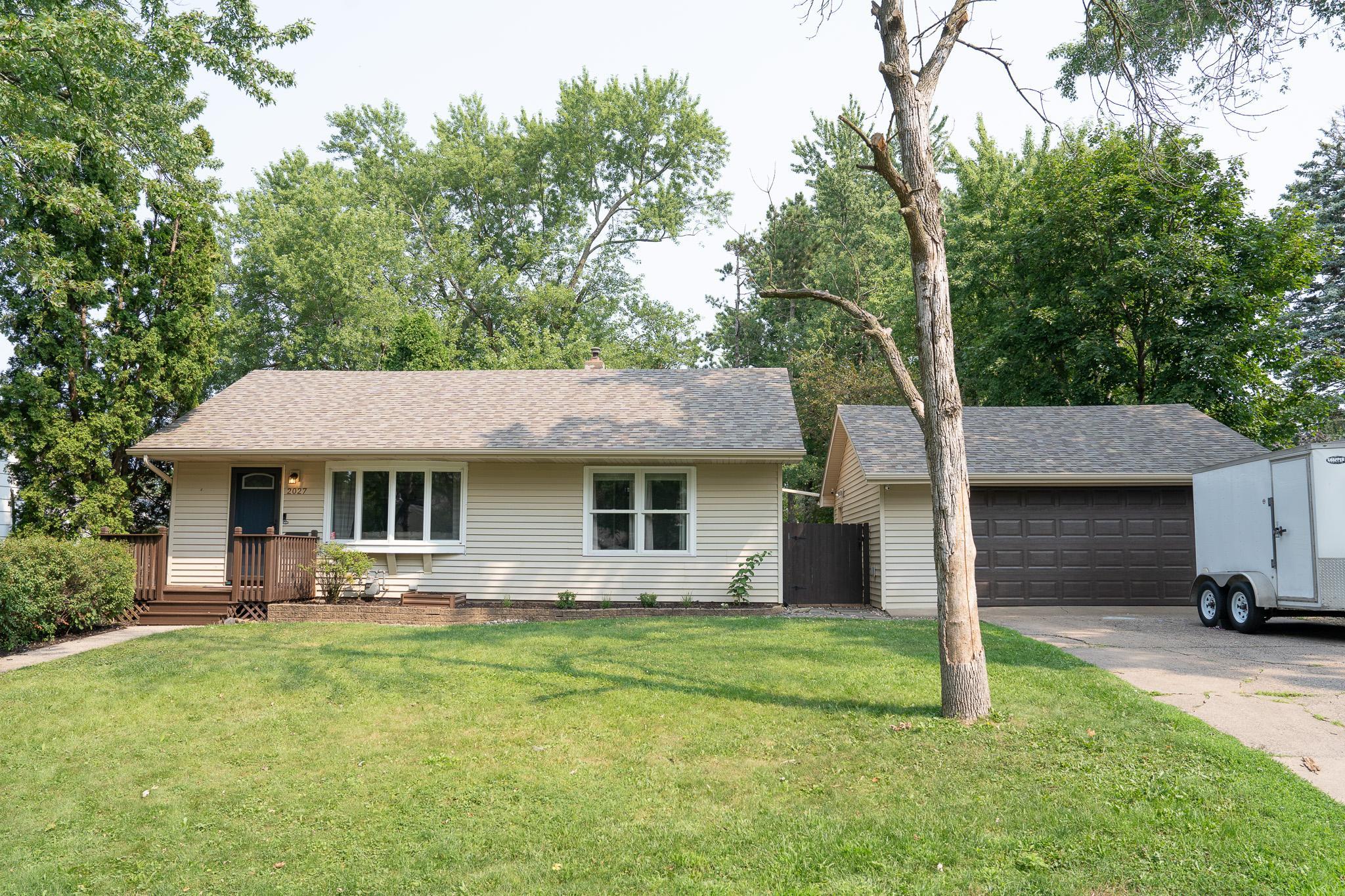 View of Residential at 2027 Northwood Drive, North Saint Paul MN 55109, North Saint Paul (2 of 49) - Mike Wilen | Minnesota Team Real Estate