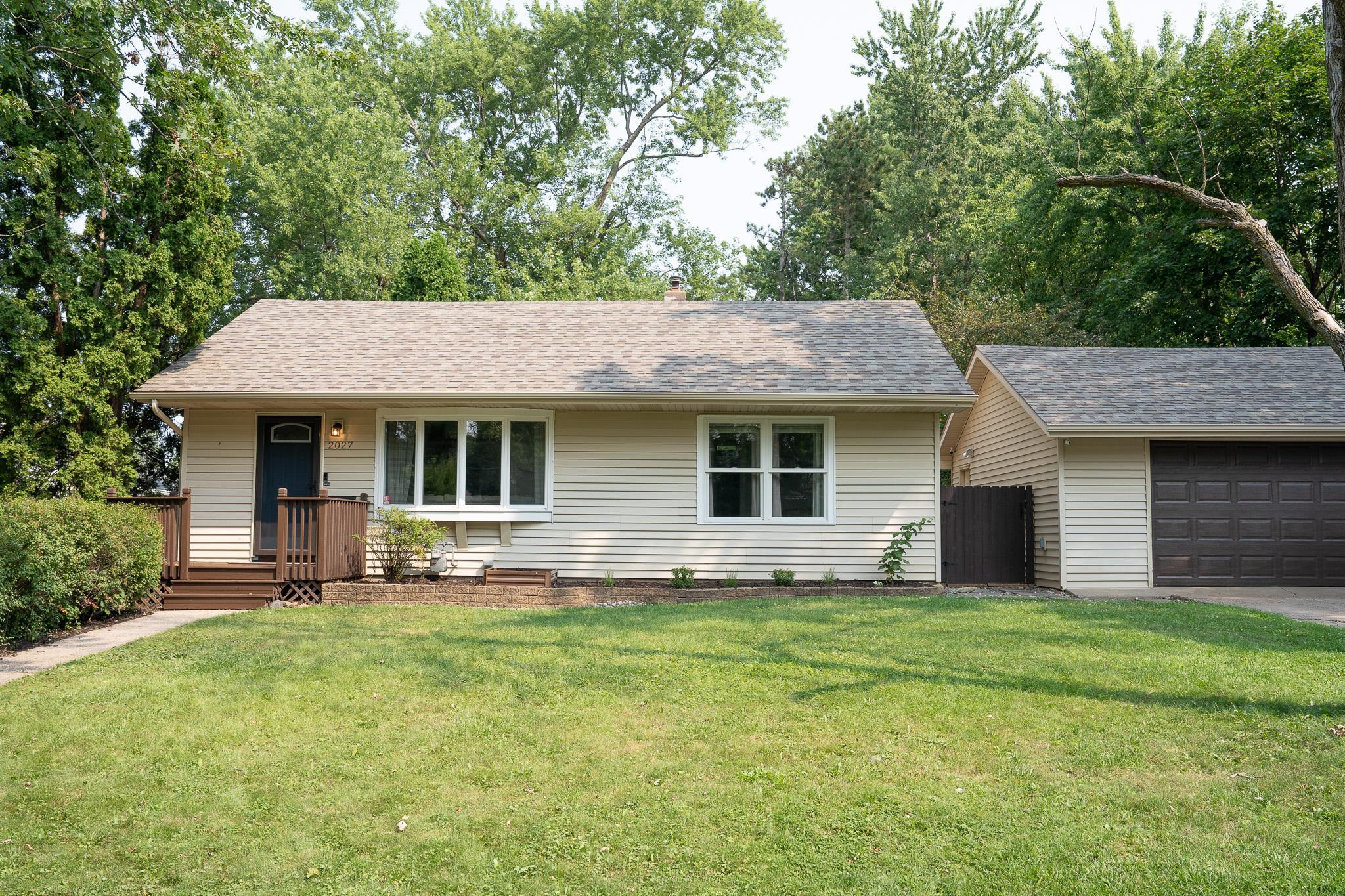 View of Residential at 2027 Northwood Drive, North Saint Paul MN 55109, North Saint Paul - Mike Wilen | Minnesota Team Real Estate