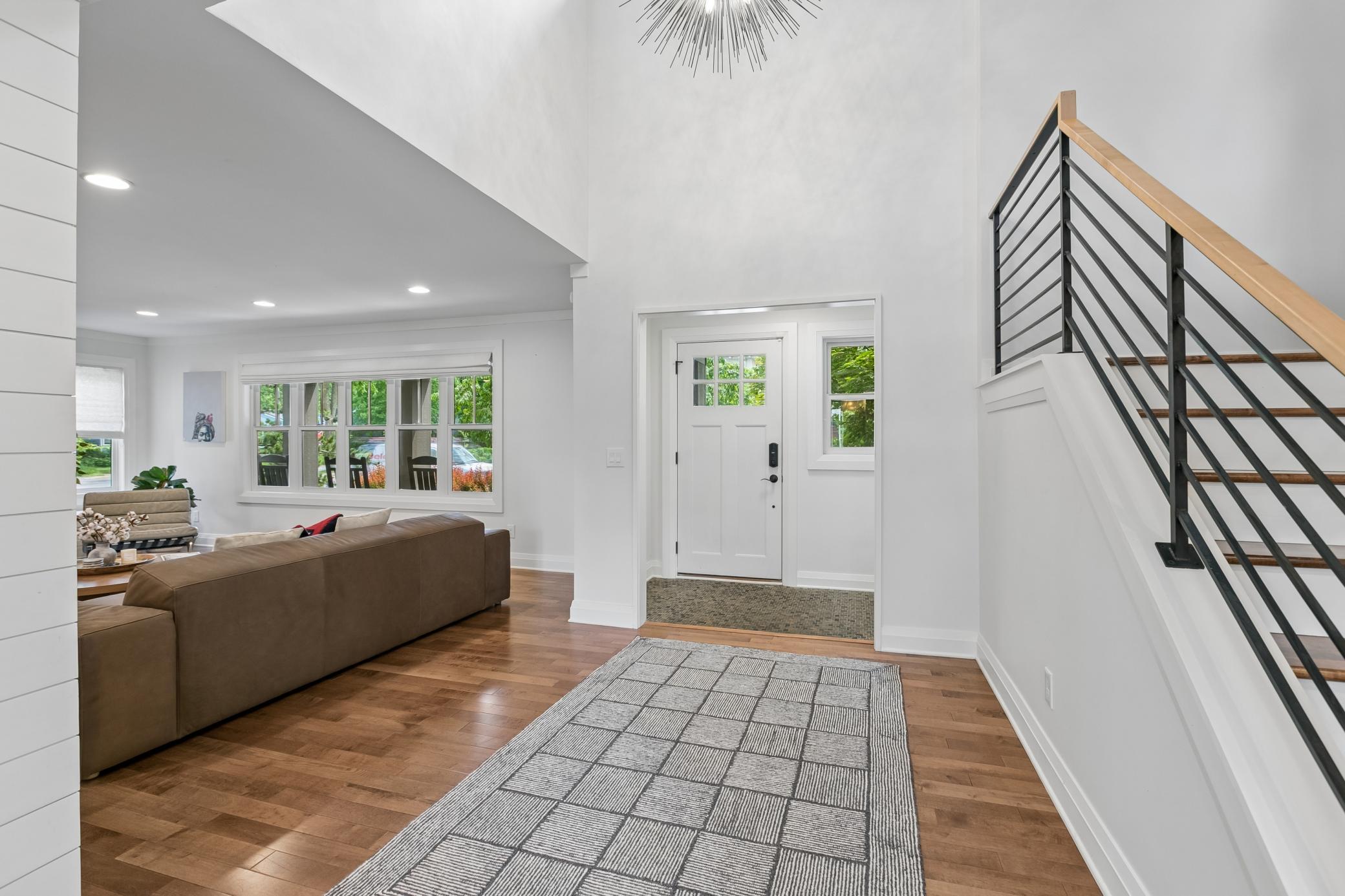 View of Residential at 3844 Xerxes Avenue, Minneapolis MN 55410, Minneapolis (8 of 40) - Mike Wilen | Minnesota Team Real Estate
