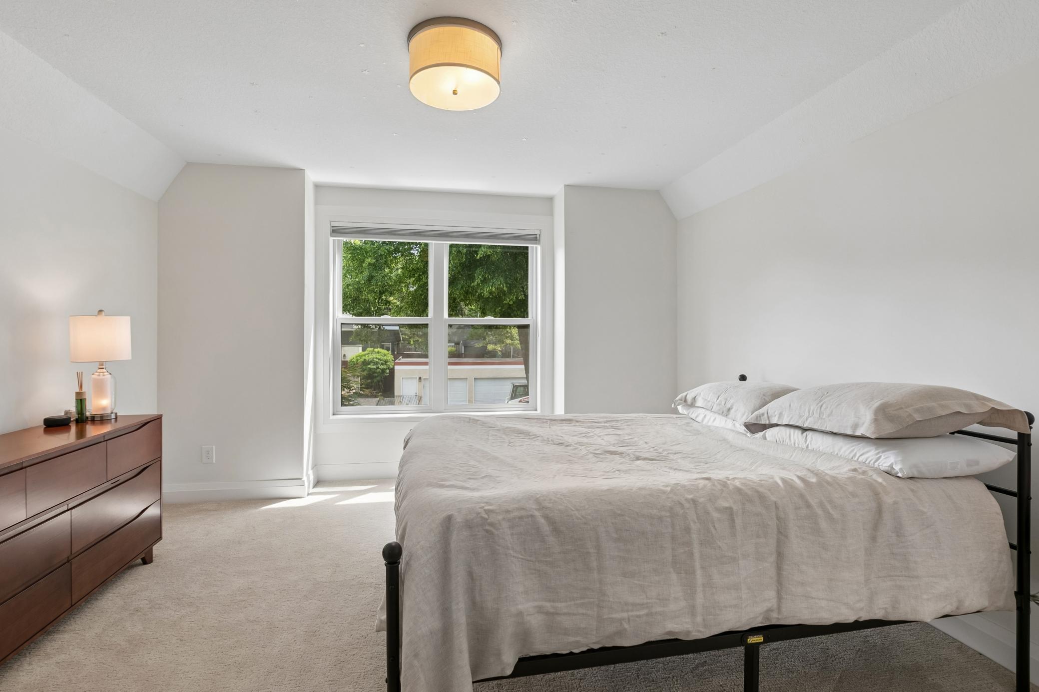 View of Residential at 3844 Xerxes Avenue, Minneapolis MN 55410, Minneapolis (26 of 40) - Mike Wilen | Minnesota Team Real Estate