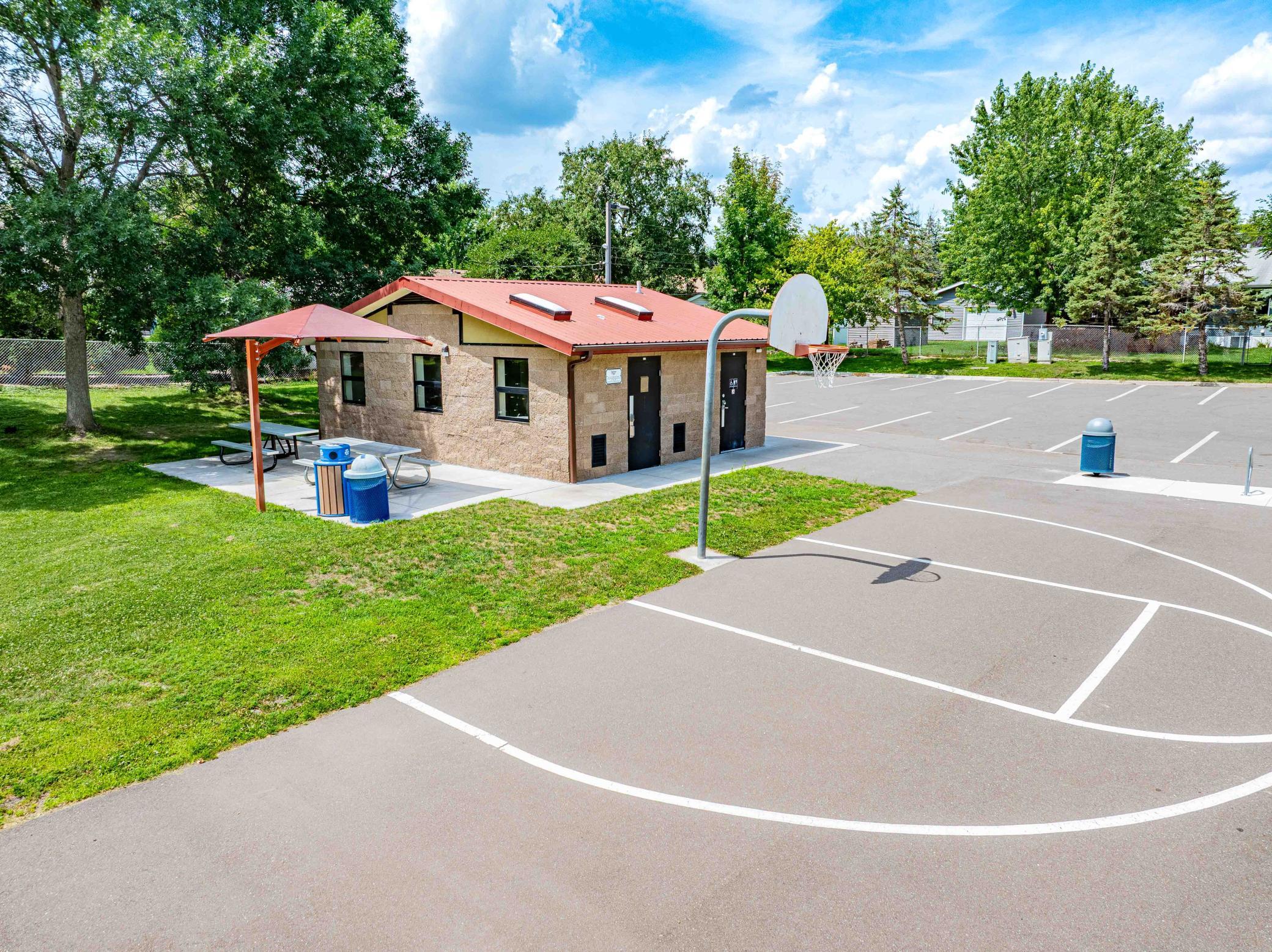 View of Residential at 3008 29th Avenue, Saint Anthony MN 55418, Saint Anthony (93 of 99) - Mike Wilen | Minnesota Team Real Estate