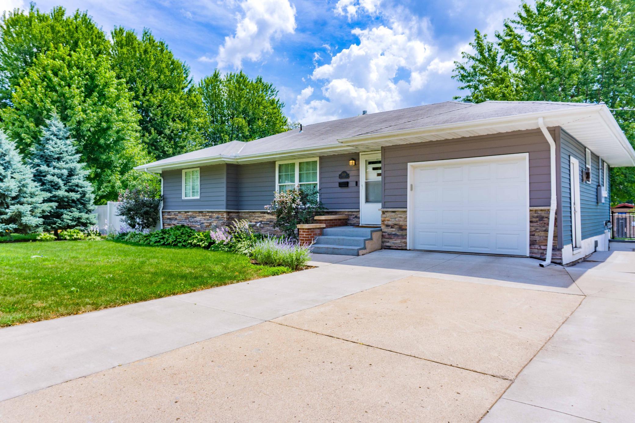 View of Residential at 3008 29th Avenue, Saint Anthony MN 55418, Saint Anthony (63 of 99) - Mike Wilen | Minnesota Team Real Estate
