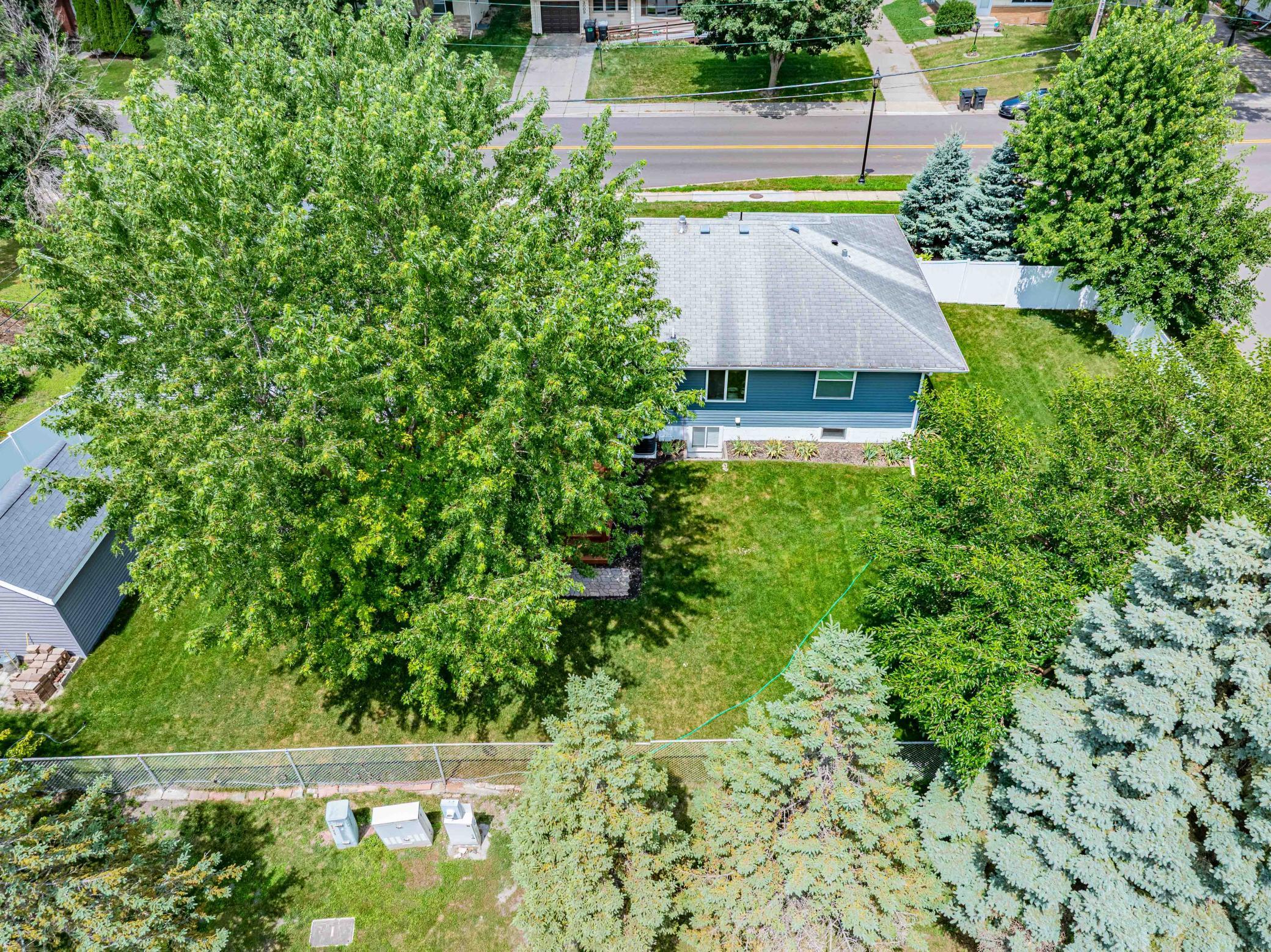 View of Residential at 3008 29th Avenue, Saint Anthony MN 55418, Saint Anthony (14 of 99) - Mike Wilen | Minnesota Team Real Estate