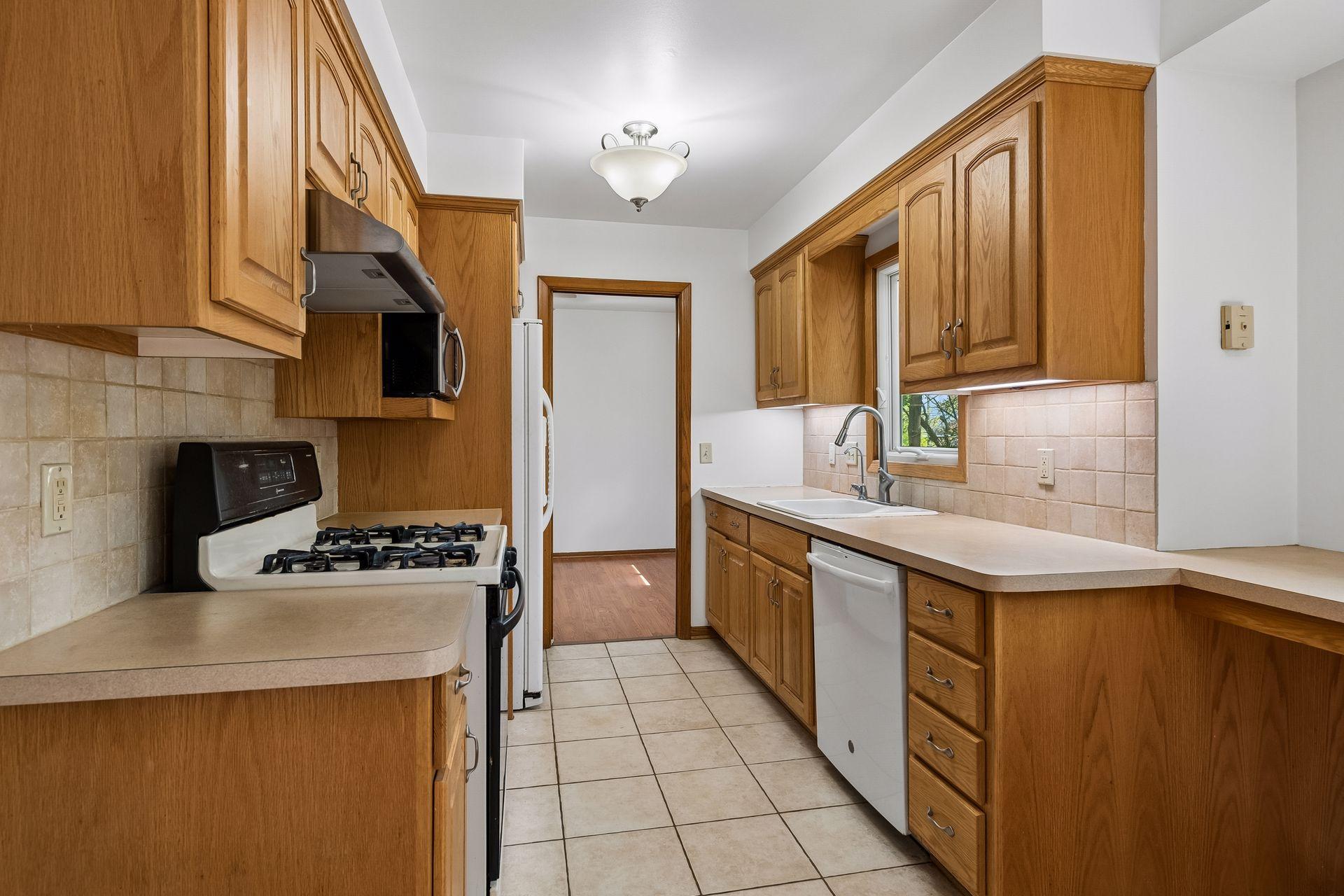 View of Residential at 3032 Louisiana Avenue, Crystal MN 55427, Crystal (9 of 39) - Mike Wilen | Minnesota Team Real Estate