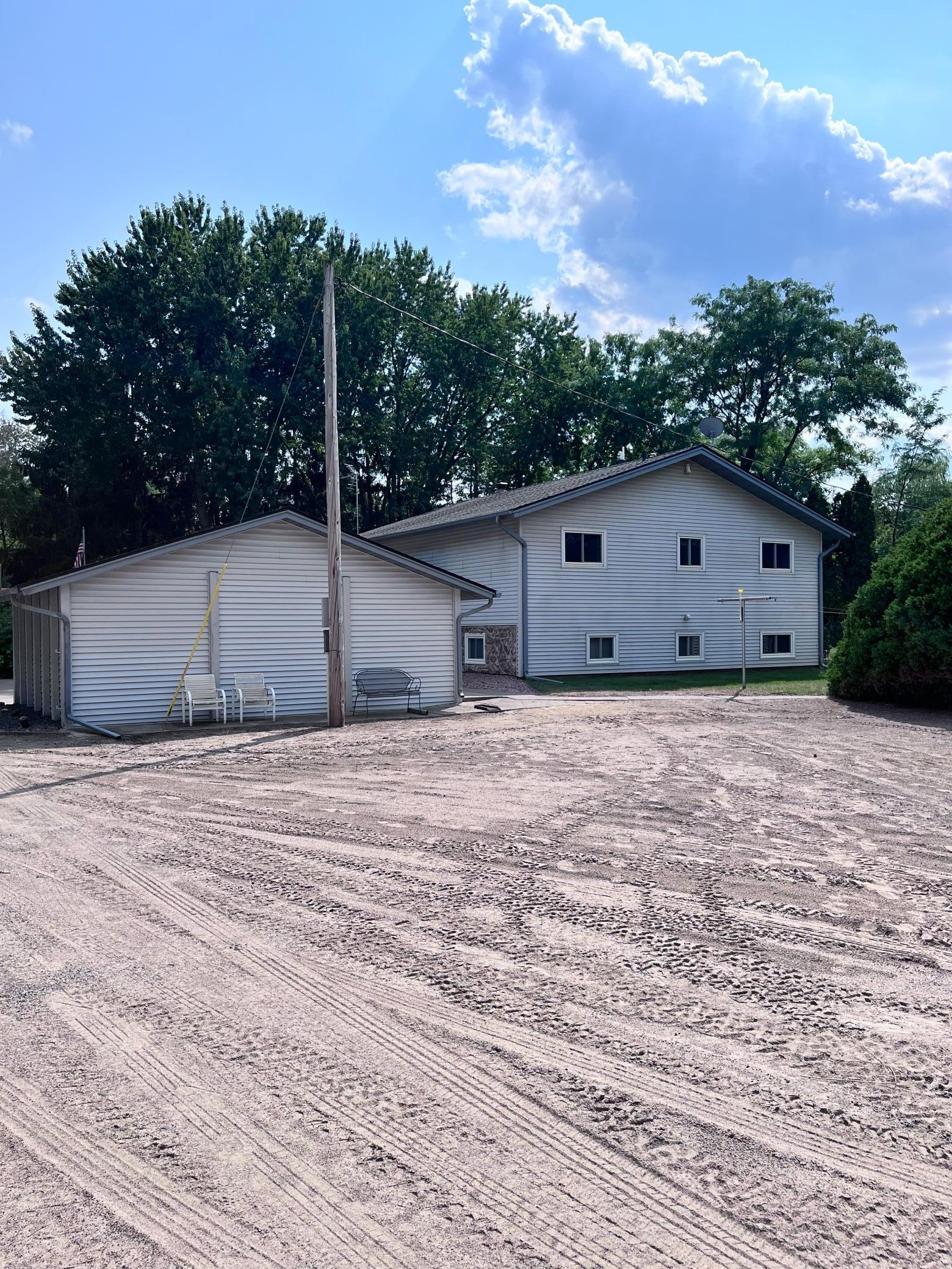 View of Farm at 465 265th Avenue, Isanti MN 55040, Isanti (4 of 41) - Mike Wilen | Minnesota Team Real Estate