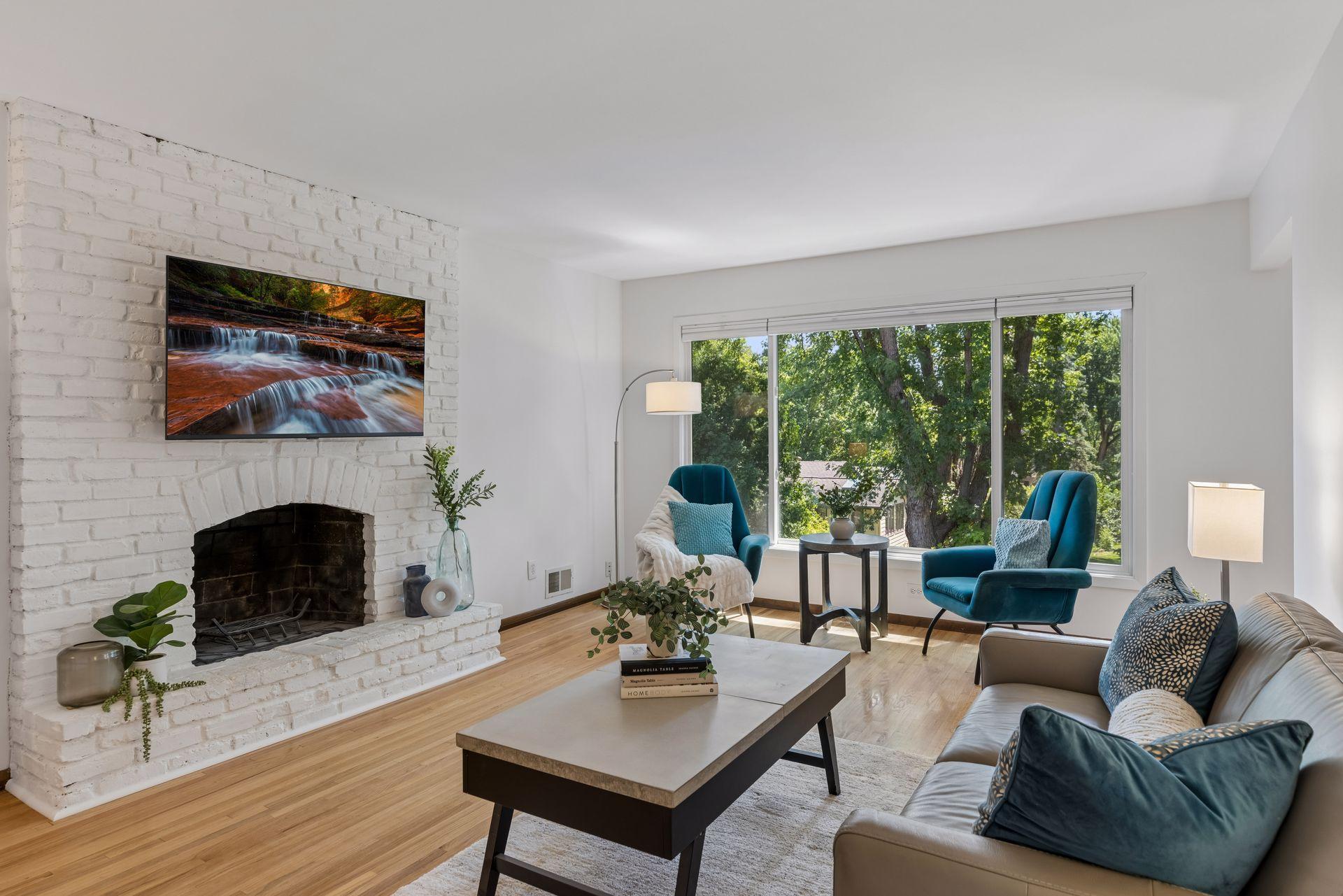 View of Residential at 9925 Nord Road, Bloomington MN 55437, Bloomington (14 of 43) - Mike Wilen | Minnesota Team Real Estate