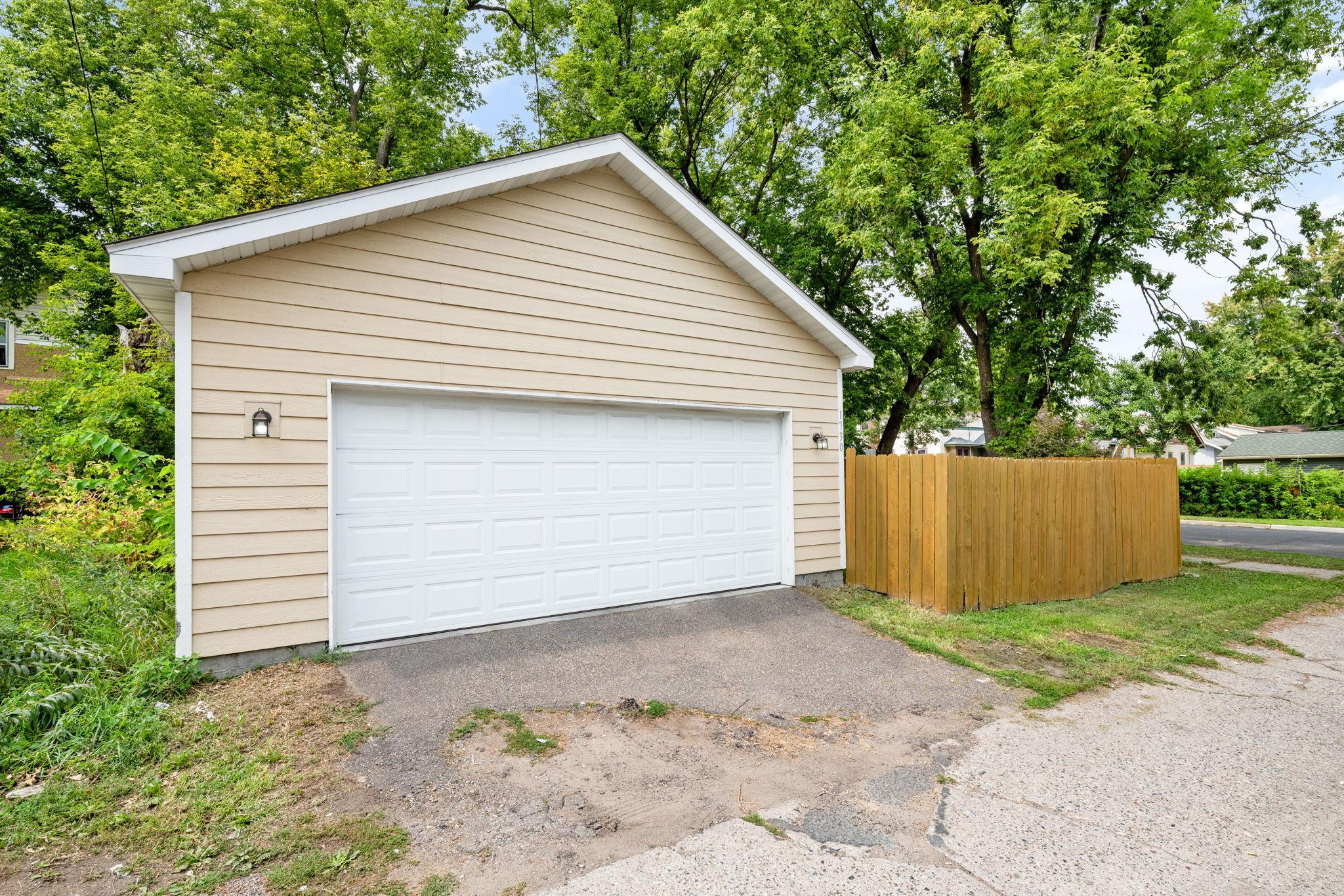 View of Residential at 1730 Newton Avenue, Minneapolis MN 55411, Minneapolis (35 of 48) - Mike Wilen | Minnesota Team Real Estate