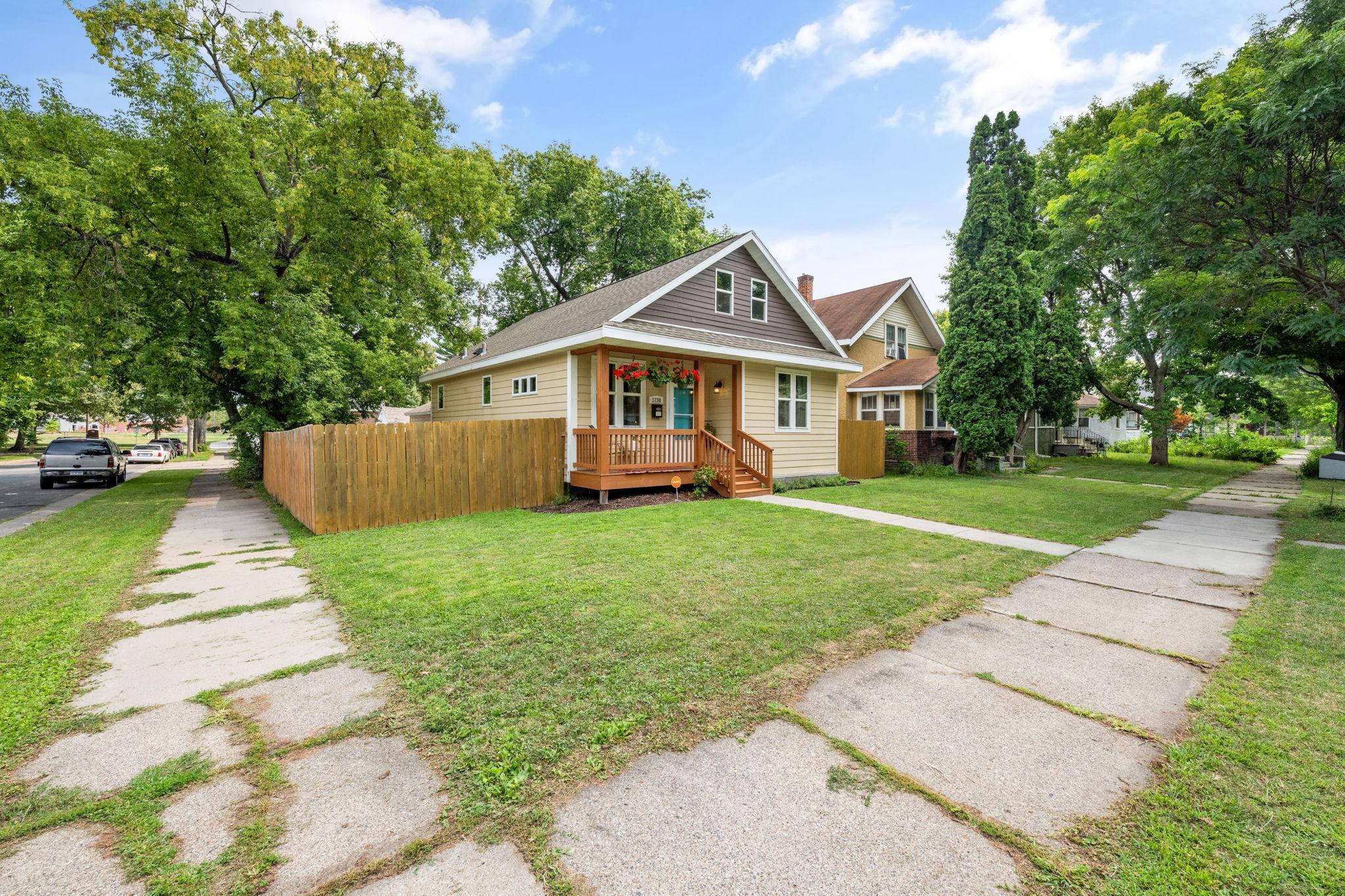 View of Residential at 1730 Newton Avenue, Minneapolis MN 55411, Minneapolis (3 of 48) - Mike Wilen | Minnesota Team Real Estate