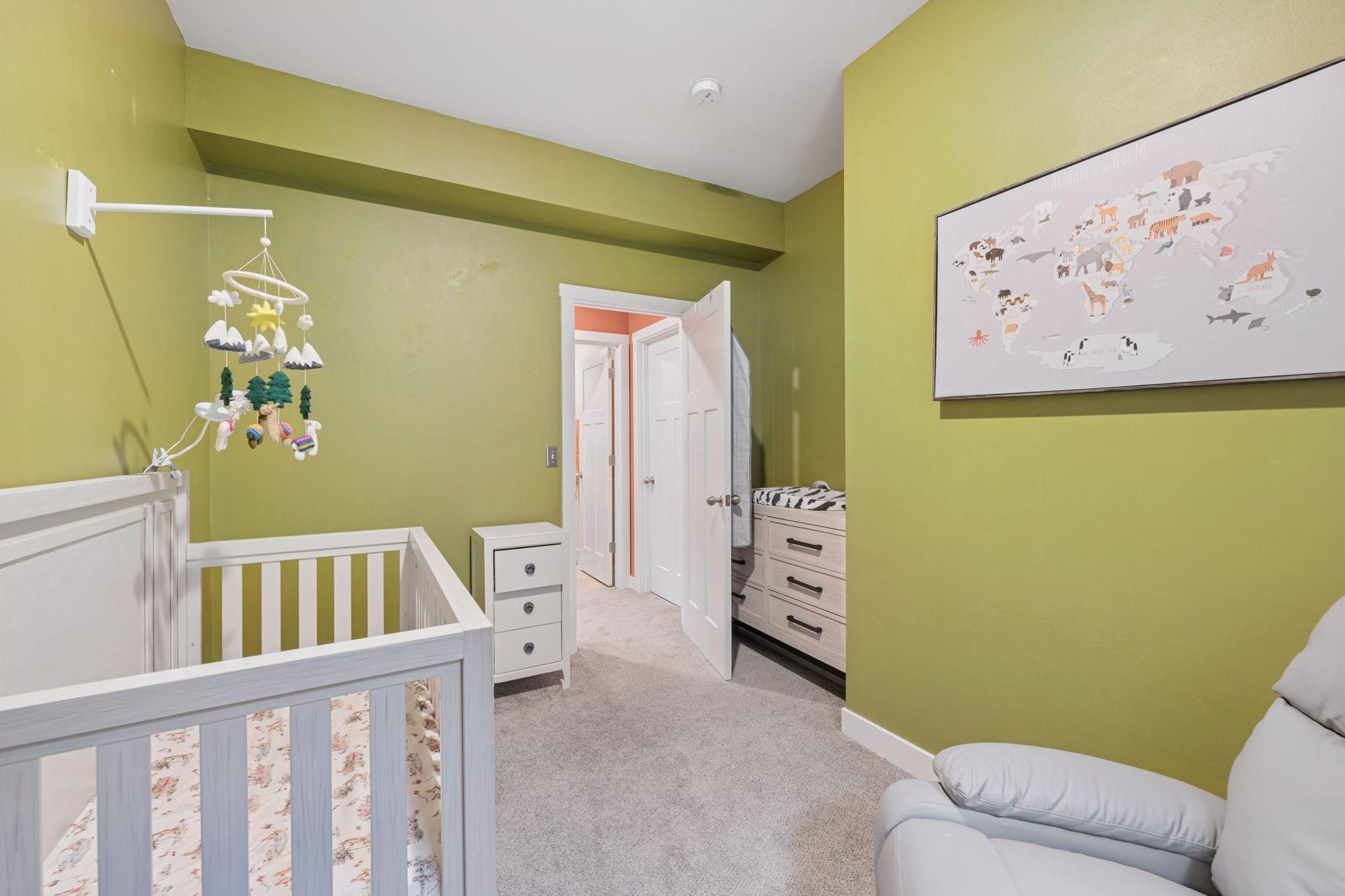 View of Residential at 1730 Newton Avenue, Minneapolis MN 55411, Minneapolis (29 of 48) - Mike Wilen | Minnesota Team Real Estate