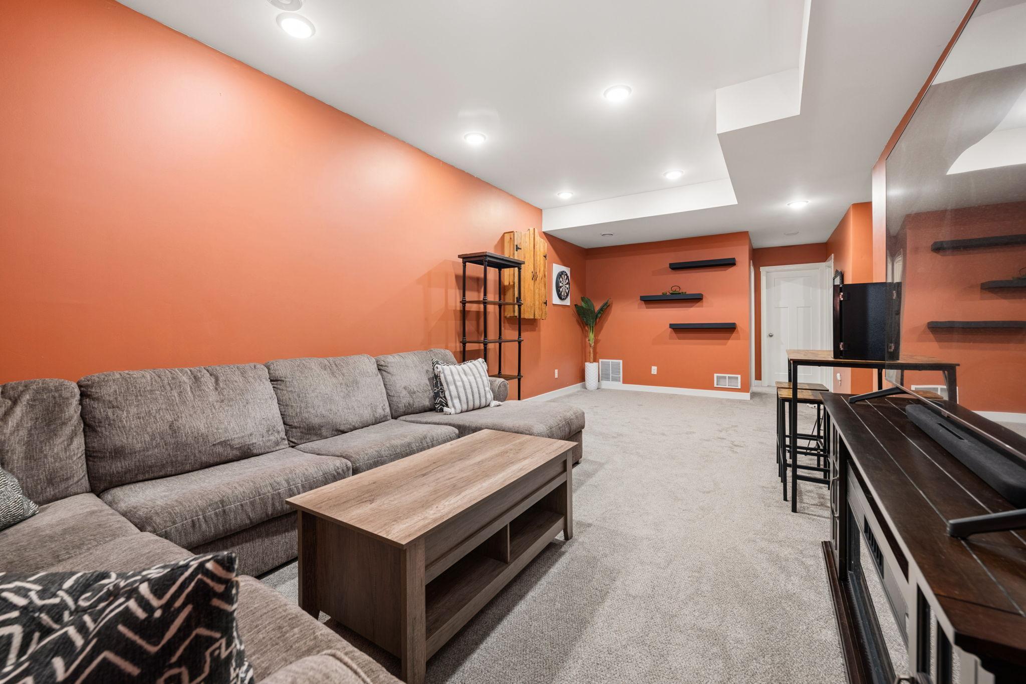 View of Residential at 1730 Newton Avenue, Minneapolis MN 55411, Minneapolis (26 of 48) - Mike Wilen | Minnesota Team Real Estate