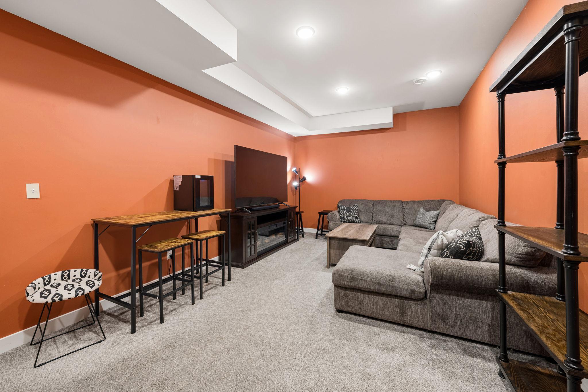 View of Residential at 1730 Newton Avenue, Minneapolis MN 55411, Minneapolis (24 of 48) - Mike Wilen | Minnesota Team Real Estate
