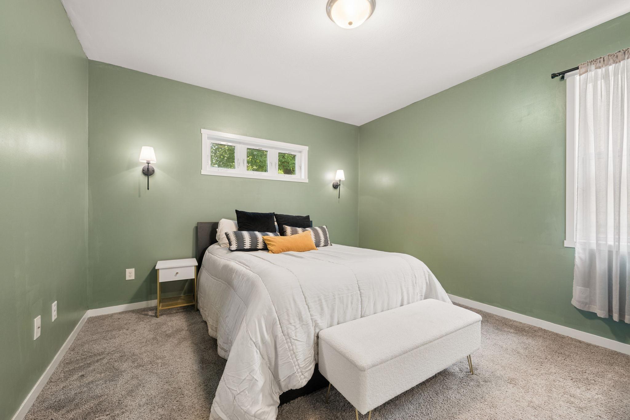 View of Residential at 1730 Newton Avenue, Minneapolis MN 55411, Minneapolis (18 of 48) - Mike Wilen | Minnesota Team Real Estate