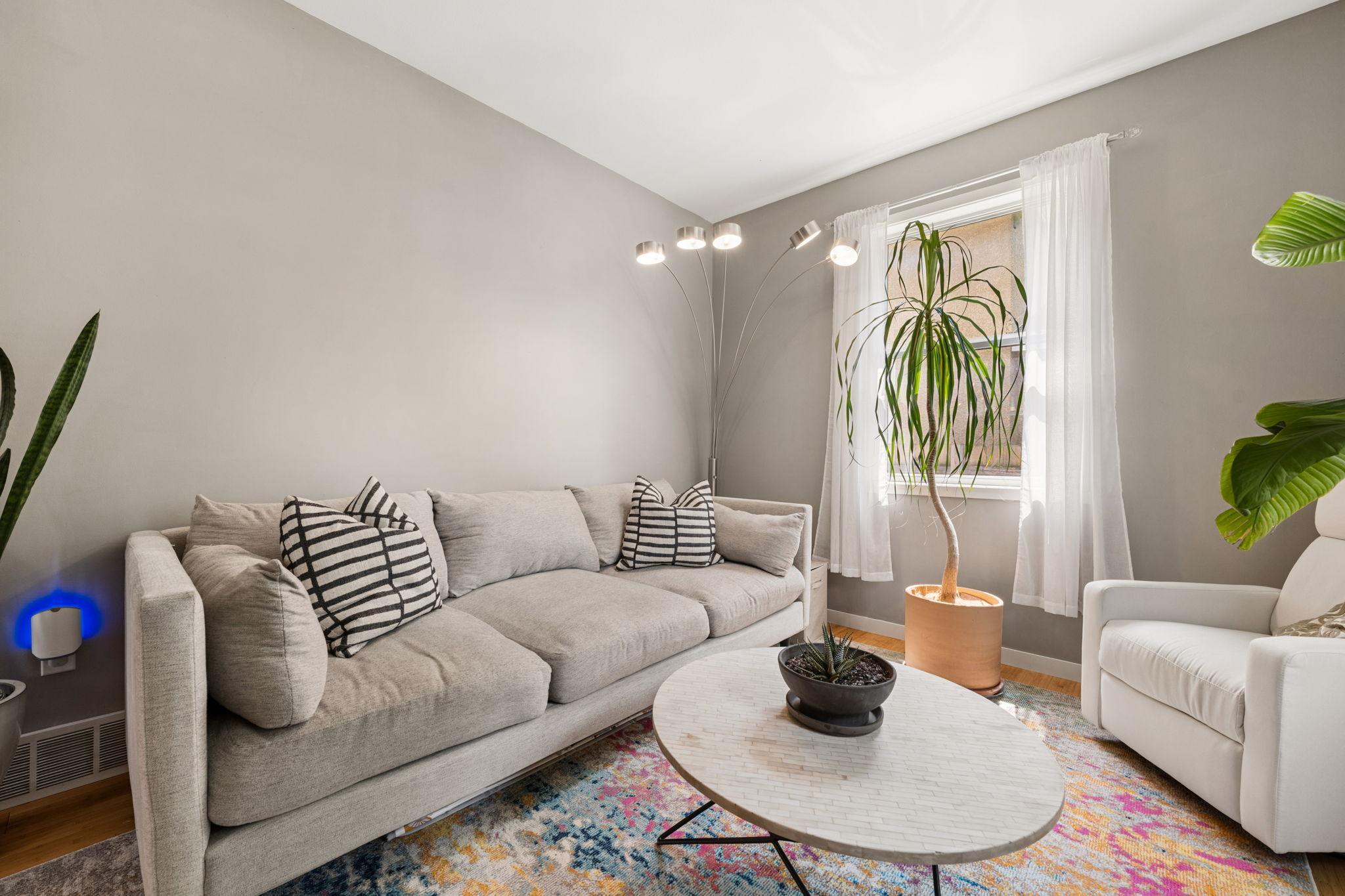 View of Residential at 1730 Newton Avenue, Minneapolis MN 55411, Minneapolis (9 of 48) - Mike Wilen | Minnesota Team Real Estate