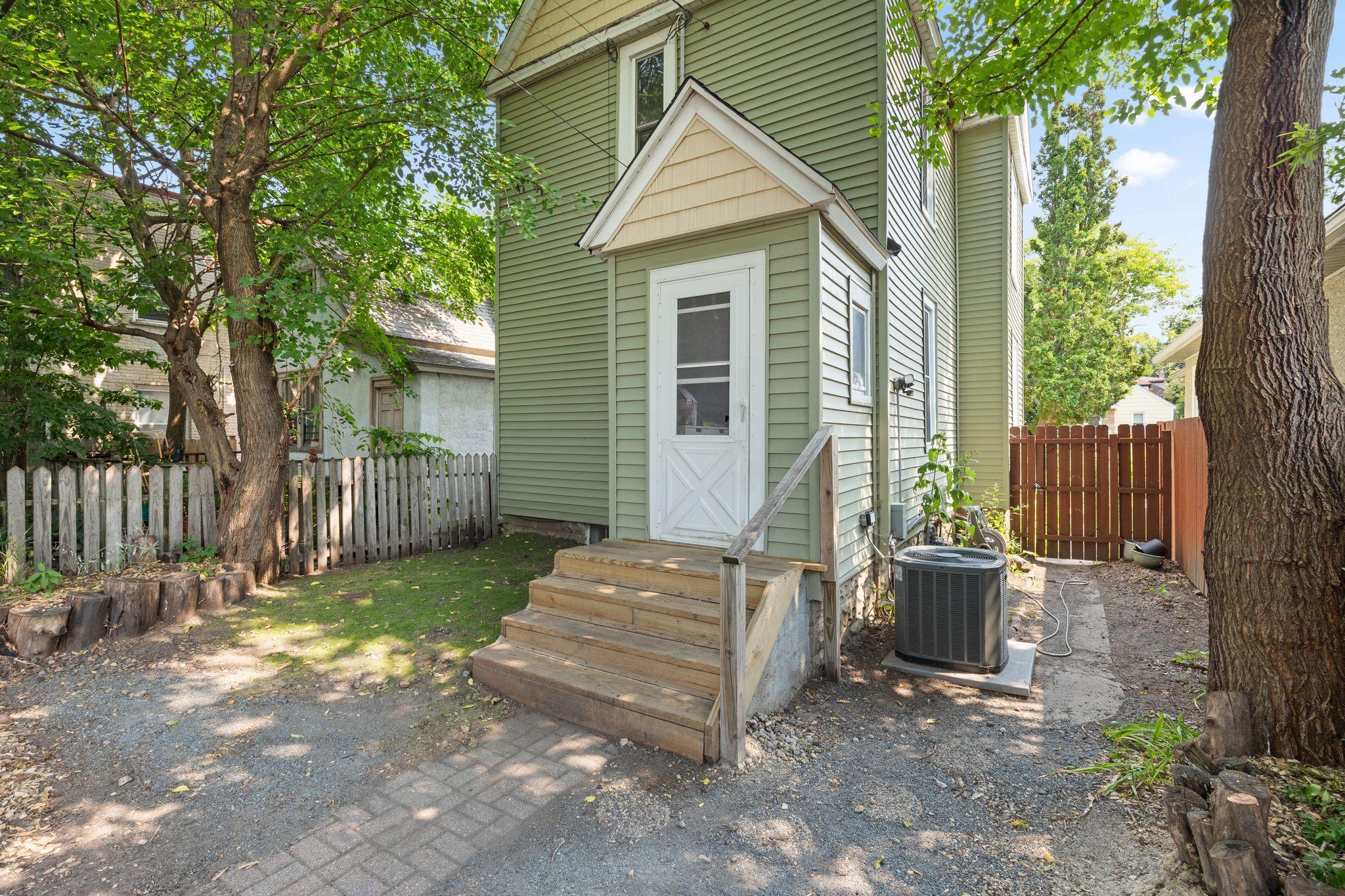 View of Residential at 3522 14th Avenue, Minneapolis MN 55407, Minneapolis (3 of 23) - Mike Wilen | Minnesota Team Real Estate