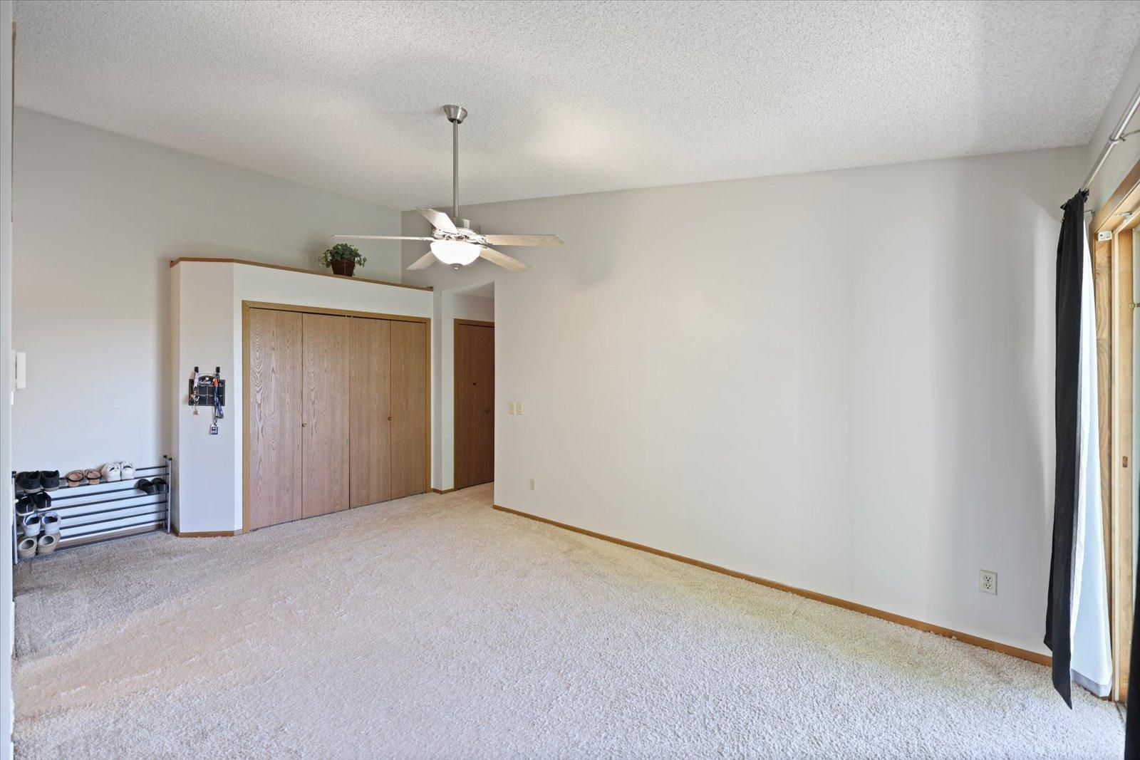 View of Residential at 14831 Endicott Way #316, Apple Valley MN 55124, Apple Valley (9 of 29) - Mike Wilen | Minnesota Team Real Estate