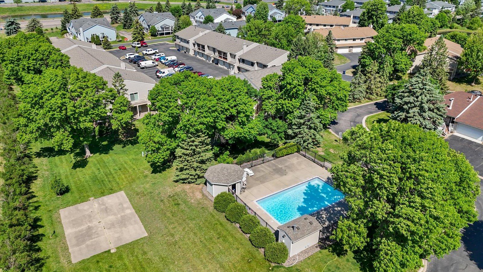View of Residential at 14831 Endicott Way #316, Apple Valley MN 55124, Apple Valley (26 of 29) - Mike Wilen | Minnesota Team Real Estate