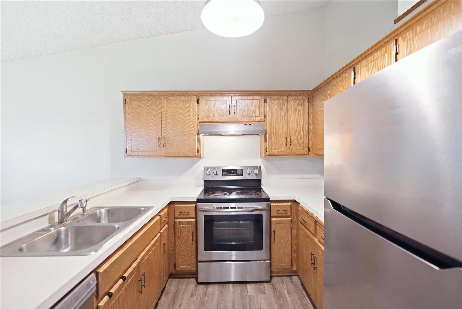 View of Residential at 14831 Endicott Way #316, Apple Valley MN 55124, Apple Valley (7 of 29) - Mike Wilen | Minnesota Team Real Estate