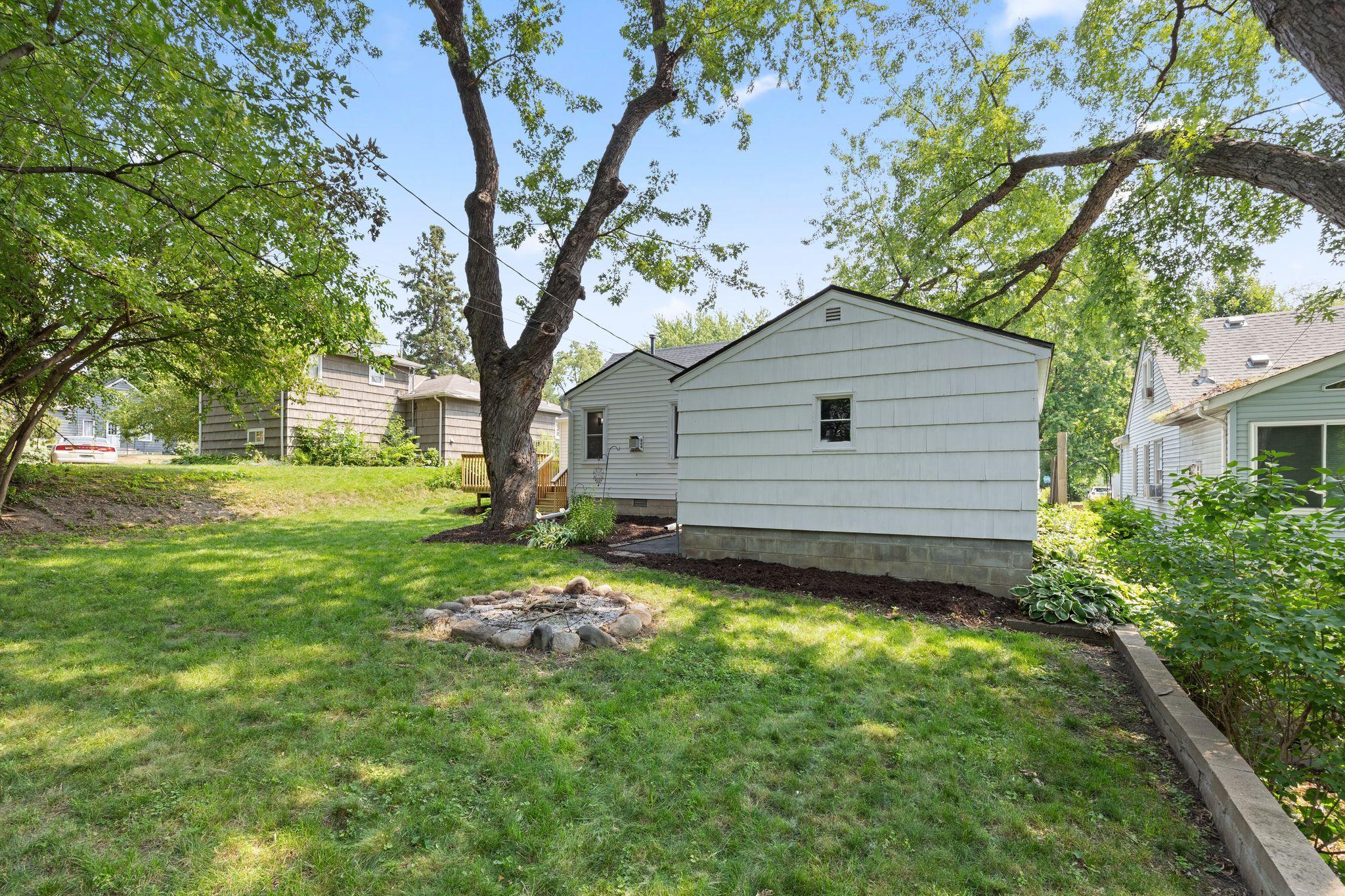 View of Residential at 3727 Yates Avenue, Crystal MN 55422, Crystal (35 of 38) - Mike Wilen | Minnesota Team Real Estate