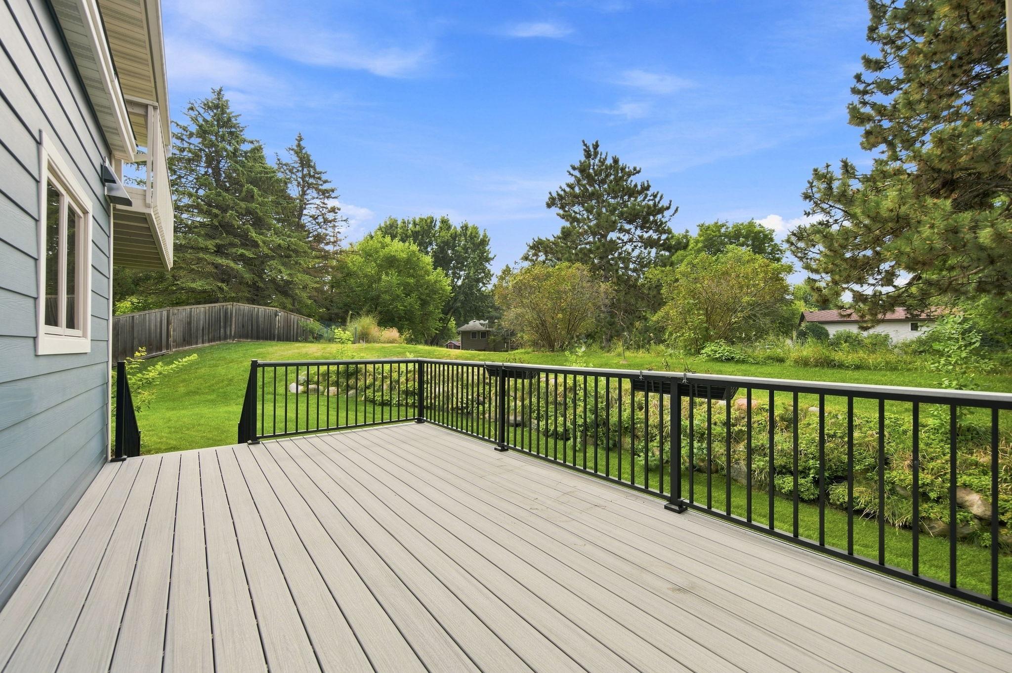 View of Residential at 10340 Summer Place, Eden Prairie MN 55347, Eden Prairie (30 of 34) - Mike Wilen | Minnesota Team Real Estate