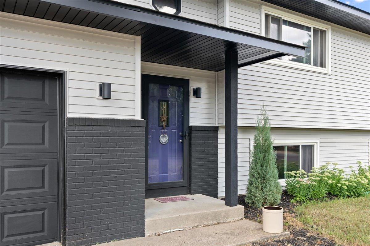 View of Residential at 11902 Wisconsin Avenue, Champlin MN 55316, Champlin (4 of 40) - Mike Wilen | Minnesota Team Real Estate