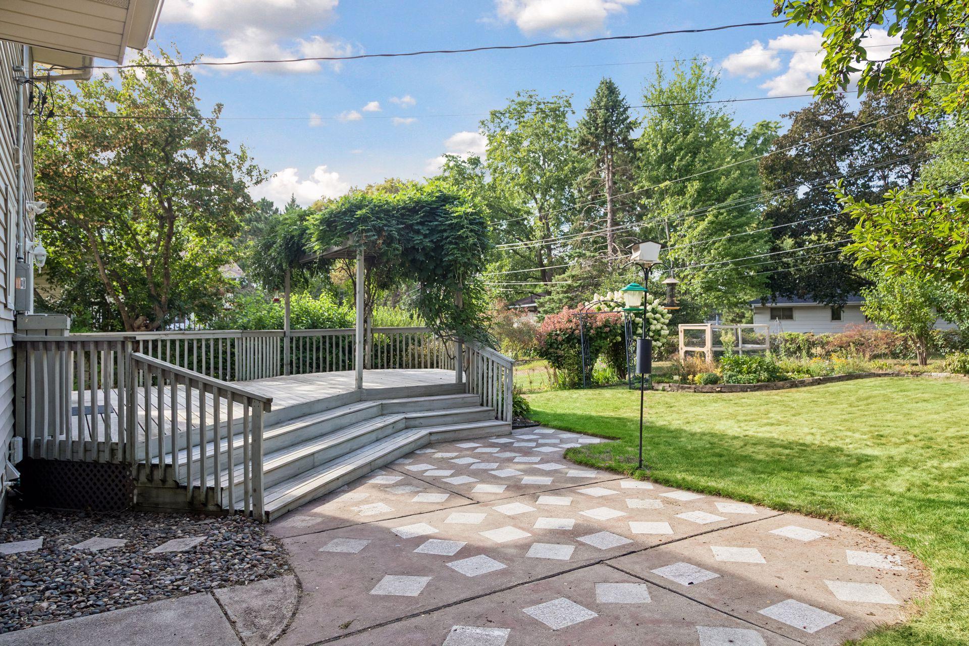 View of Residential at 2525 Blomquist Avenue, White Bear Lake MN 55110, White Bear Lake (34 of 43) - Mike Wilen | Minnesota Team Real Estate