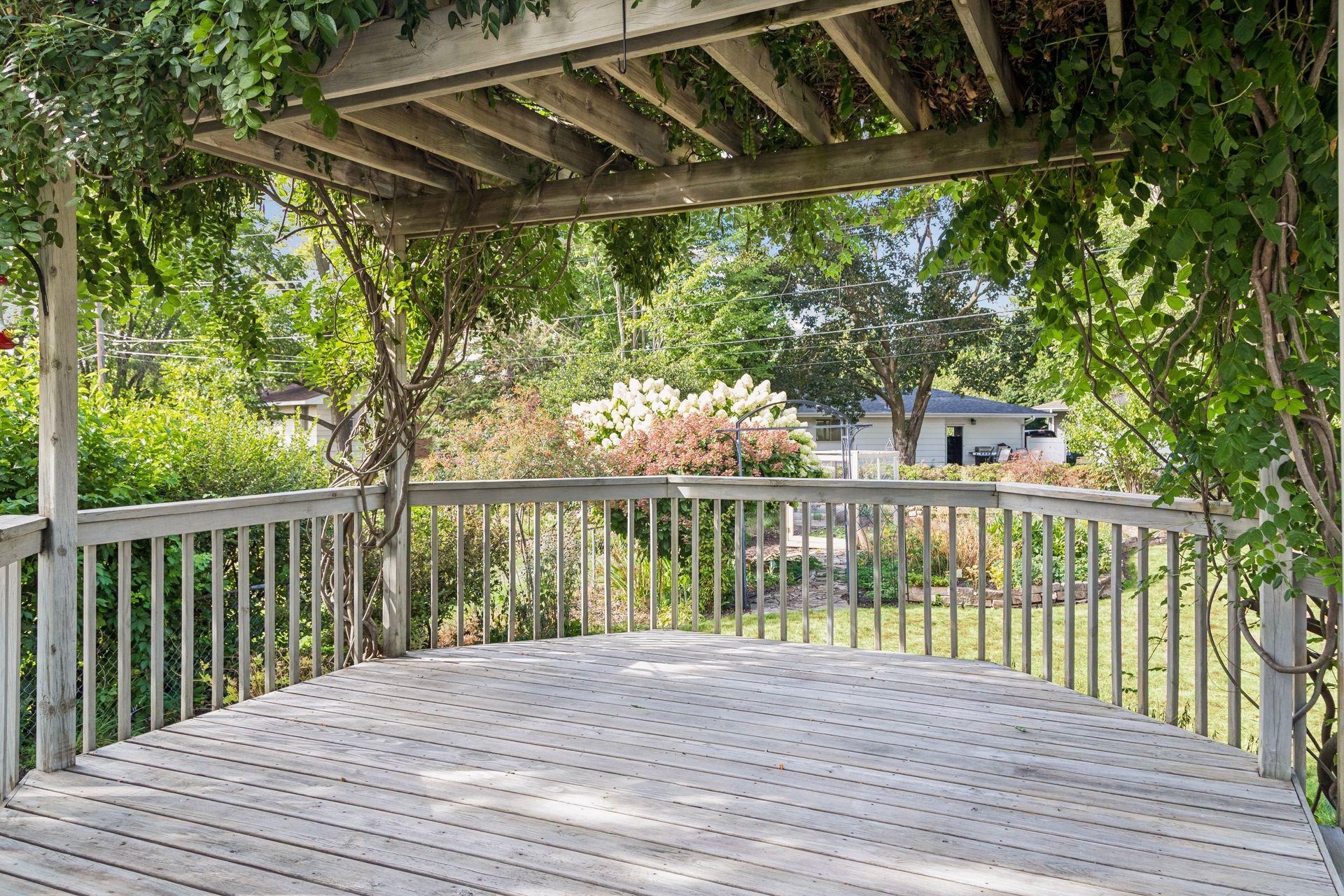 View of Residential at 2525 Blomquist Avenue, White Bear Lake MN 55110, White Bear Lake (32 of 43) - Mike Wilen | Minnesota Team Real Estate