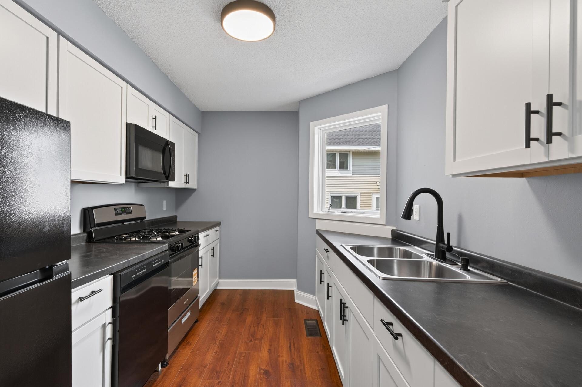 View of Residential at 25 Stevens Street, Saint Paul MN 55107, Saint Paul (13 of 44) - Mike Wilen | Minnesota Team Real Estate