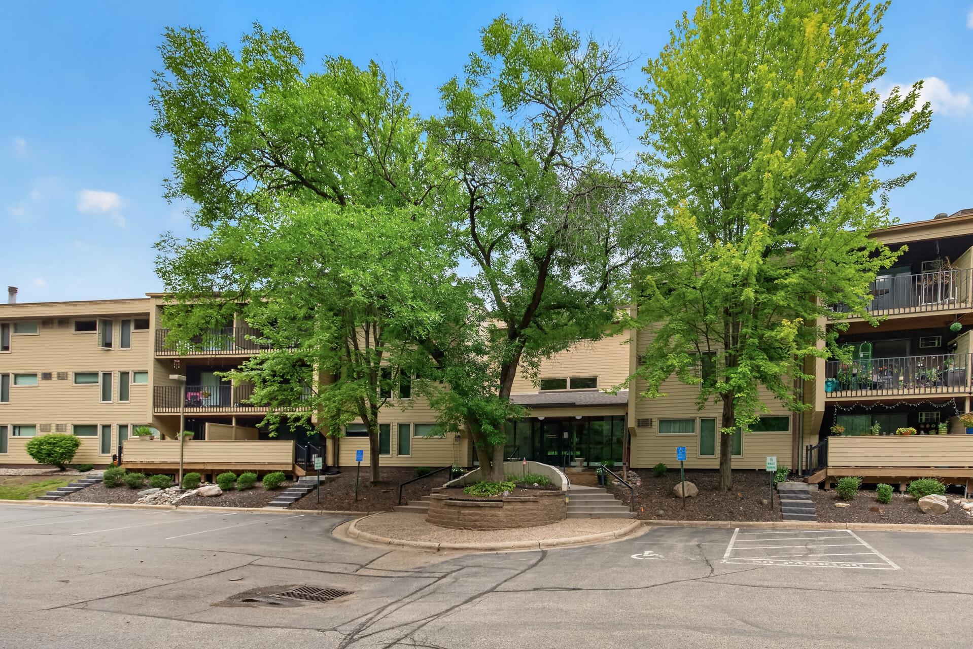View of Residential at 12600 Parkwood Drive #110, Burnsville MN 55337, Burnsville (3 of 34) - Mike Wilen | Minnesota Team Real Estate