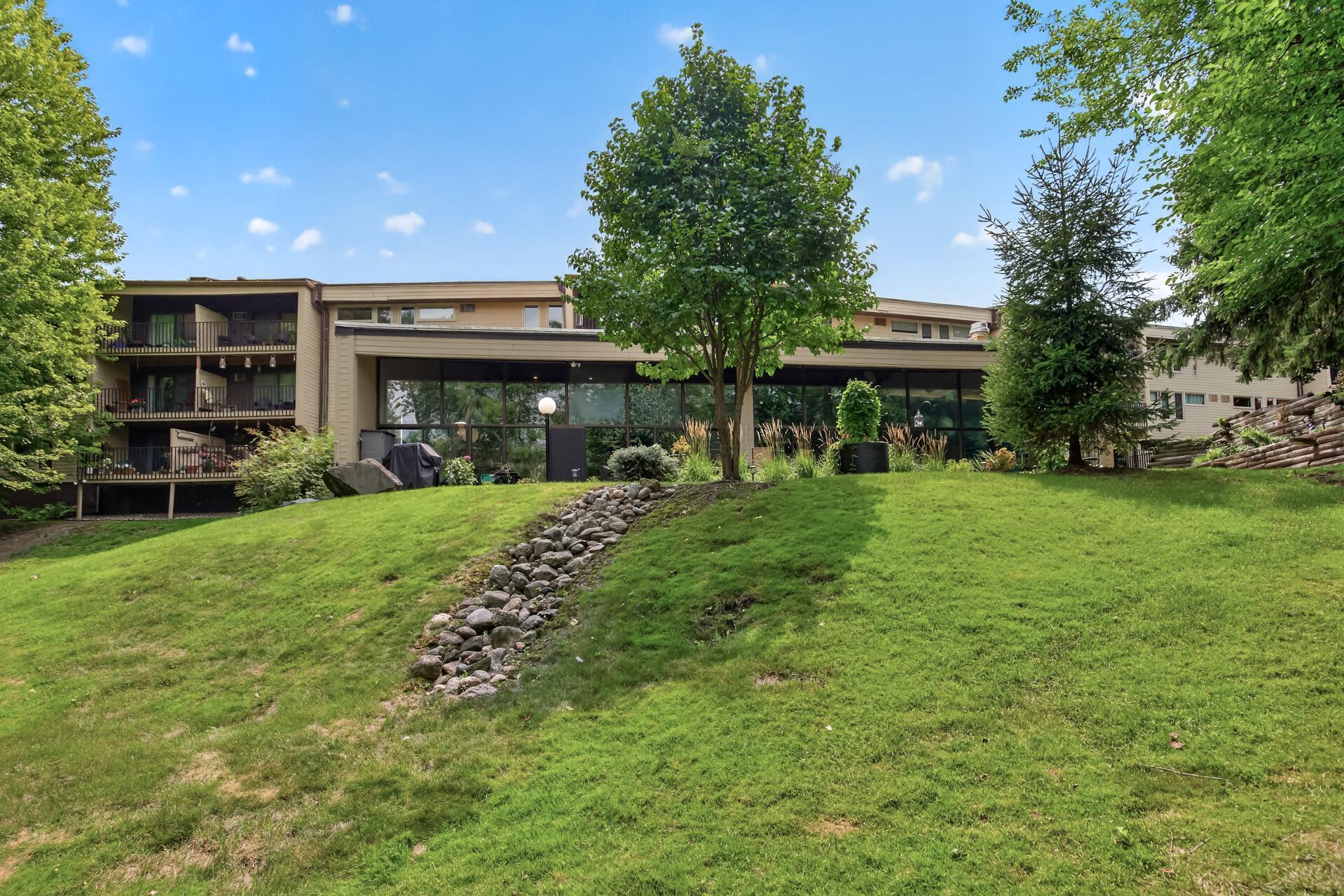 View of Residential at 12600 Parkwood Drive #110, Burnsville MN 55337, Burnsville (32 of 34) - Mike Wilen | Minnesota Team Real Estate