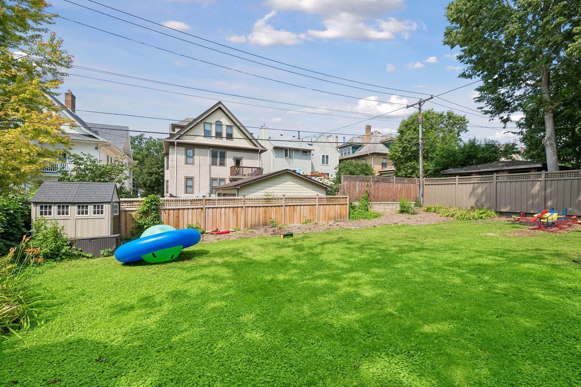 View of Residential at 1906 Emerson Avenue, Minneapolis MN 55403, Minneapolis (38 of 40) - Mike Wilen | Minnesota Team Real Estate