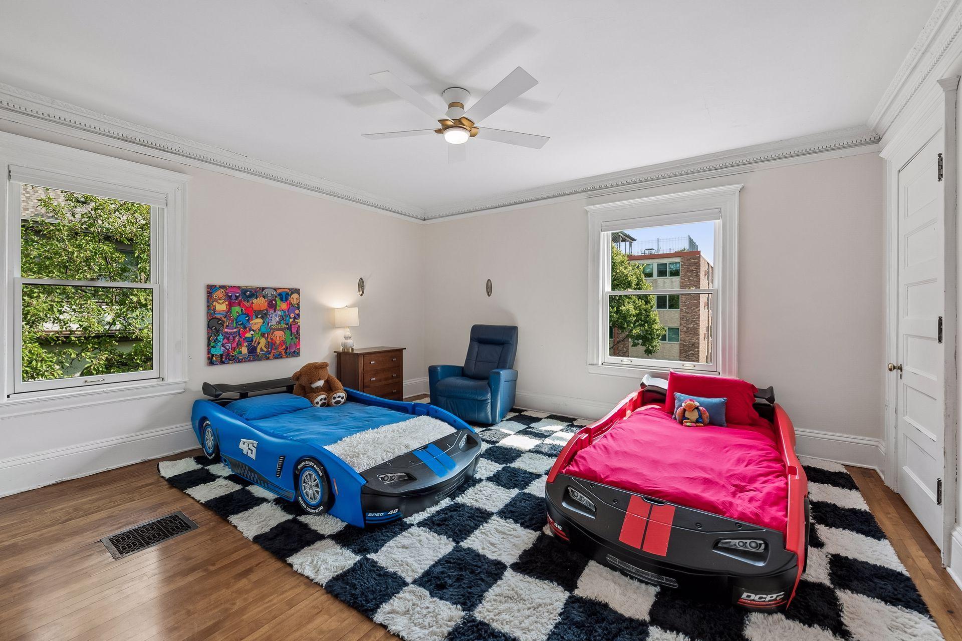 View of Residential at 1906 Emerson Avenue, Minneapolis MN 55403, Minneapolis (22 of 40) - Mike Wilen | Minnesota Team Real Estate