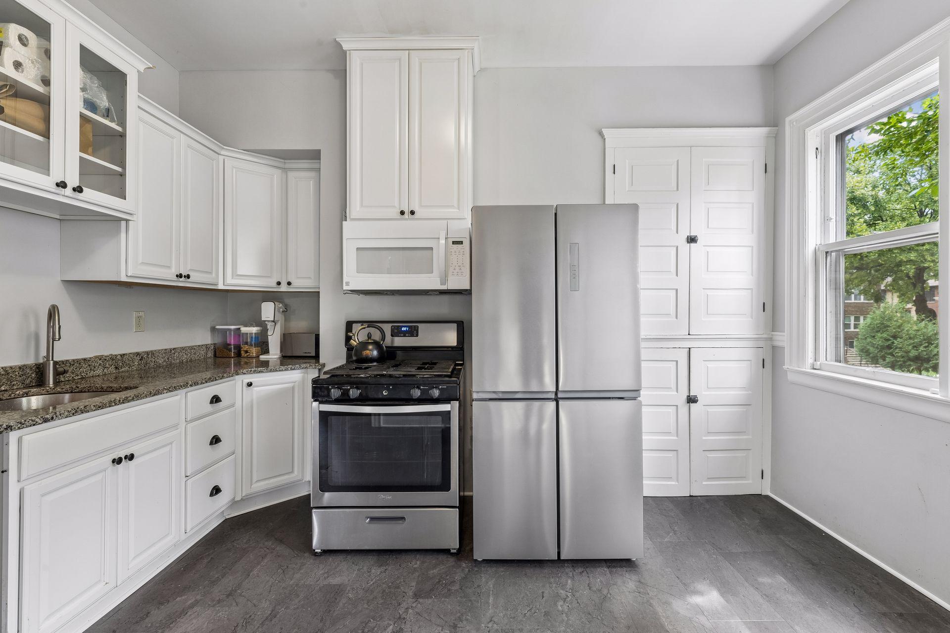 View of Residential at 1906 Emerson Avenue, Minneapolis MN 55403, Minneapolis (15 of 40) - Mike Wilen | Minnesota Team Real Estate