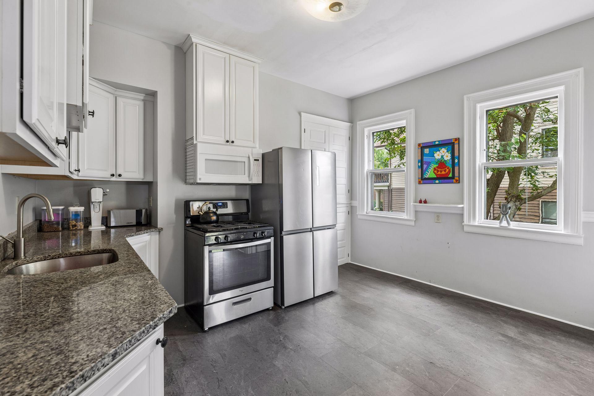 View of Residential at 1906 Emerson Avenue, Minneapolis MN 55403, Minneapolis (14 of 40) - Mike Wilen | Minnesota Team Real Estate