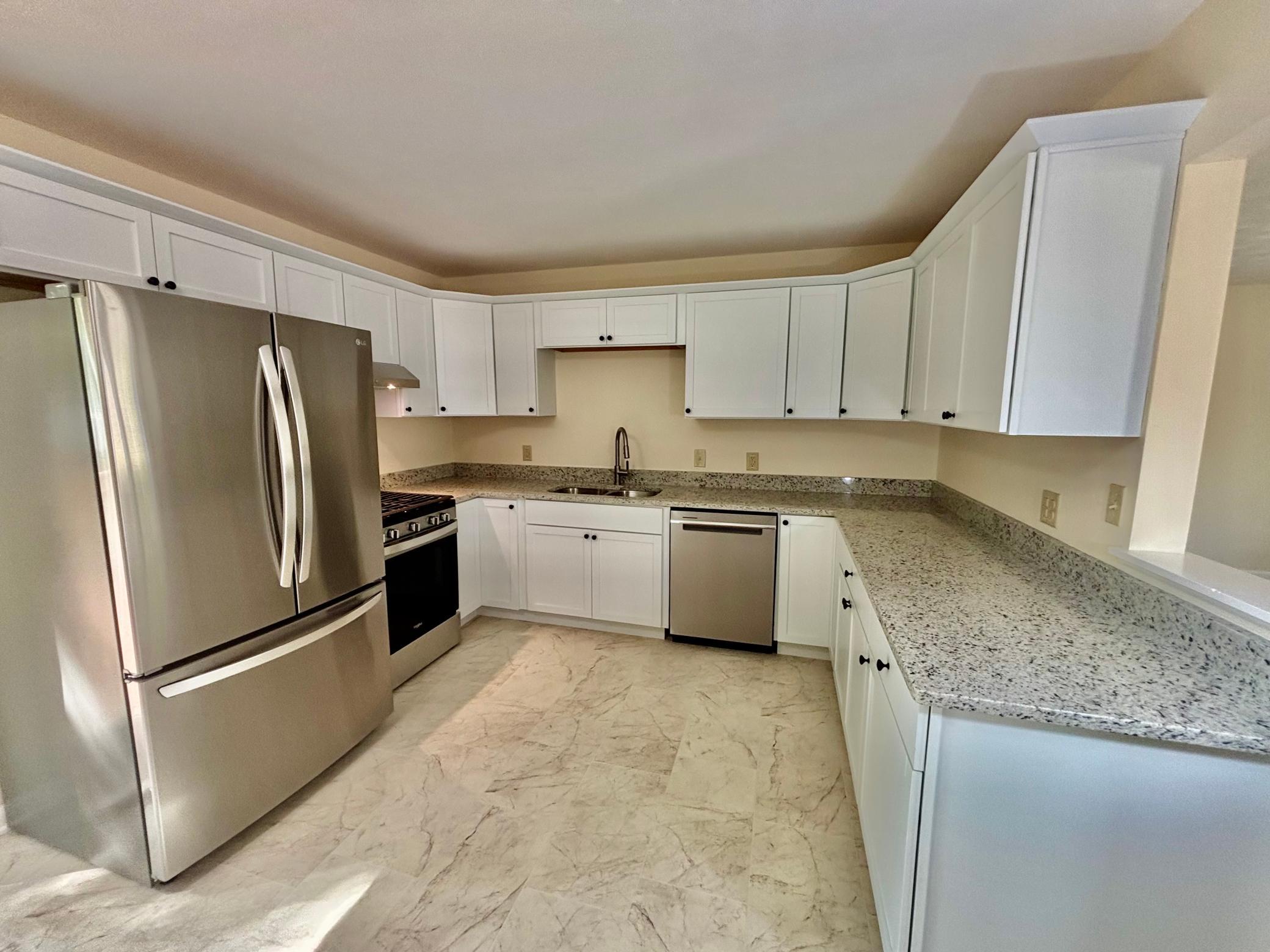 View of Residential at 2021 Chambers Street, Maplewood MN 55109, Maplewood (10 of 13) - Mike Wilen | Minnesota Team Real Estate