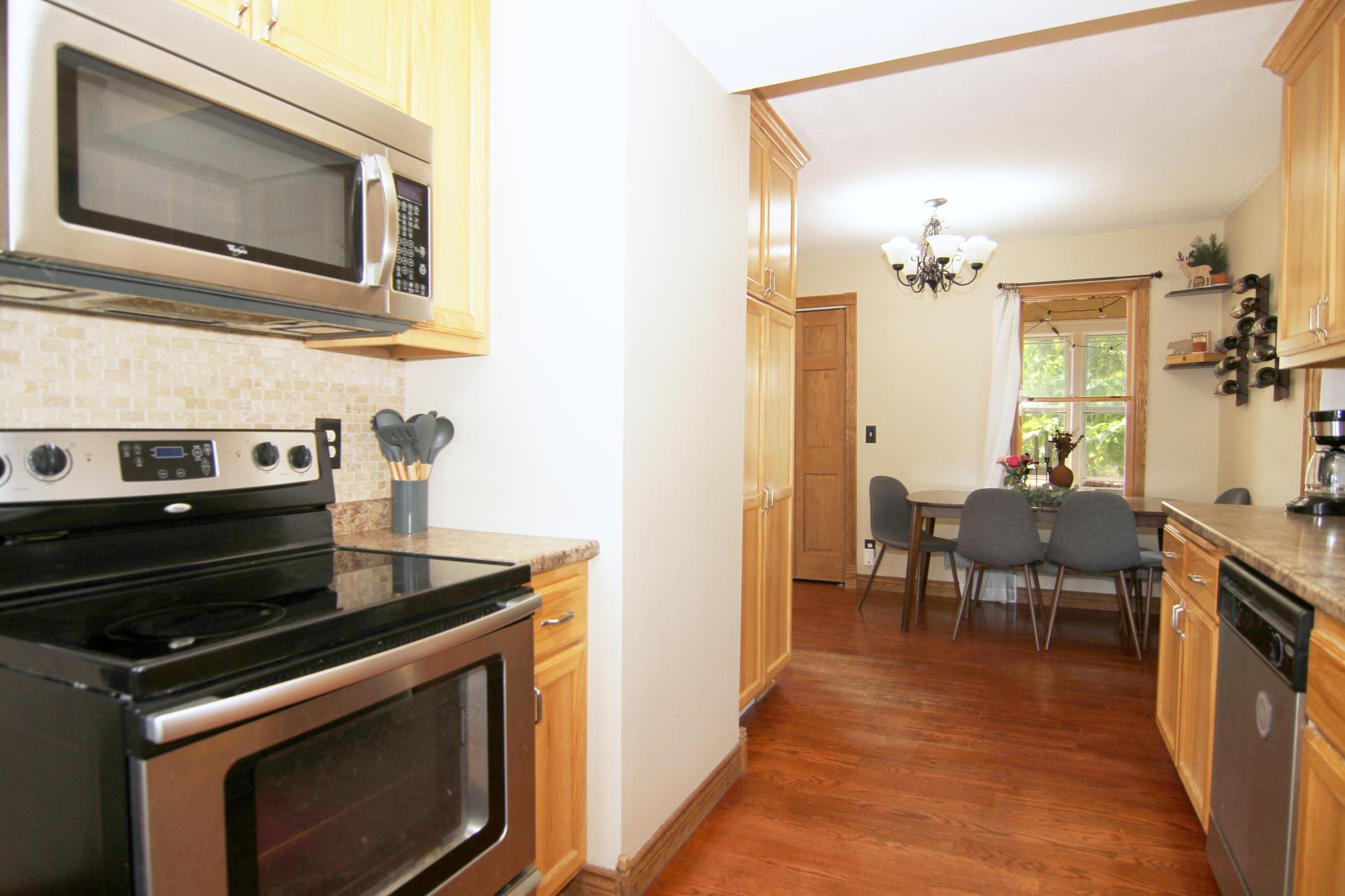View of Residential at 4142 Upton Avenue, Minneapolis MN 55412, Minneapolis (11 of 36) - Mike Wilen | Minnesota Team Real Estate
