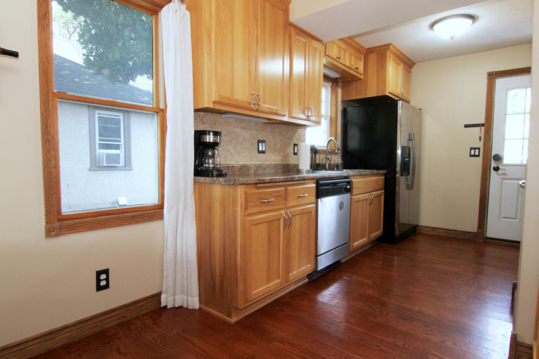 View of Residential at 4142 Upton Avenue, Minneapolis MN 55412, Minneapolis (9 of 36) - Mike Wilen | Minnesota Team Real Estate