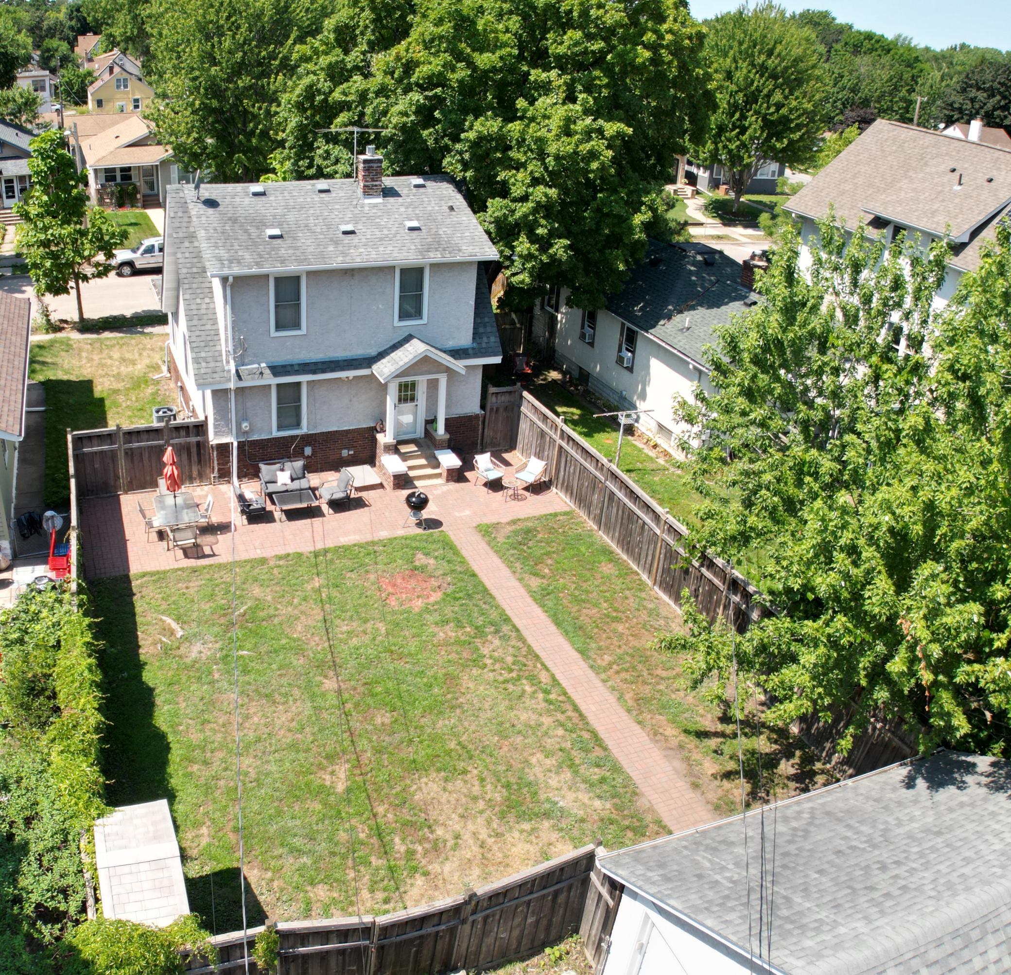 View of Residential at 4142 Upton Avenue, Minneapolis MN 55412, Minneapolis (29 of 36) - Mike Wilen | Minnesota Team Real Estate