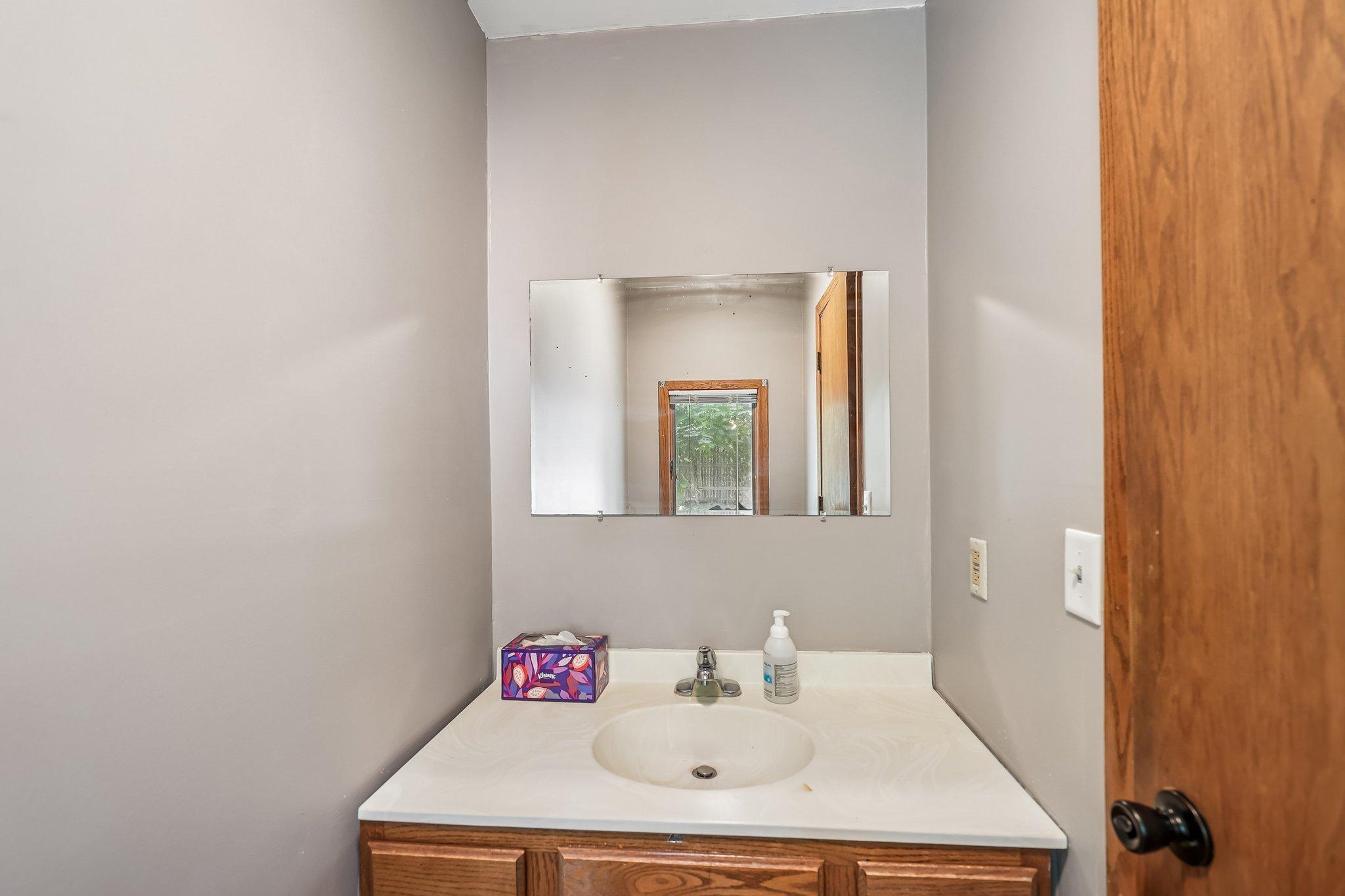 View of Residential at 4311 Williston Road, Minnetonka MN 55345, Minnetonka (28 of 43) - Mike Wilen | Minnesota Team Real Estate